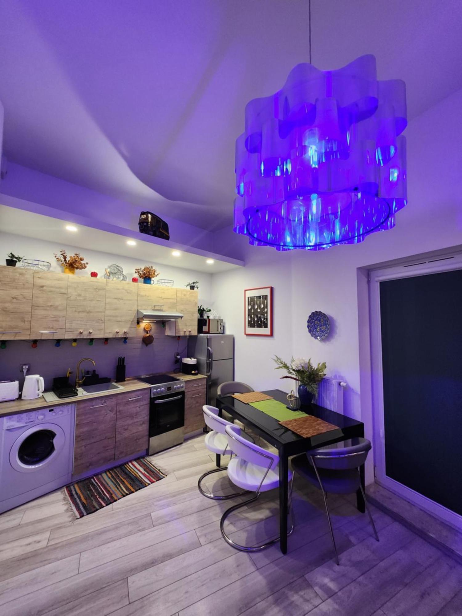 Chmielna Prestige With Luxury Jacuzzi And Sauna! Selected Also Feature A Massage Chair And Himalayan Salt With Color Therapy Salt Forest *