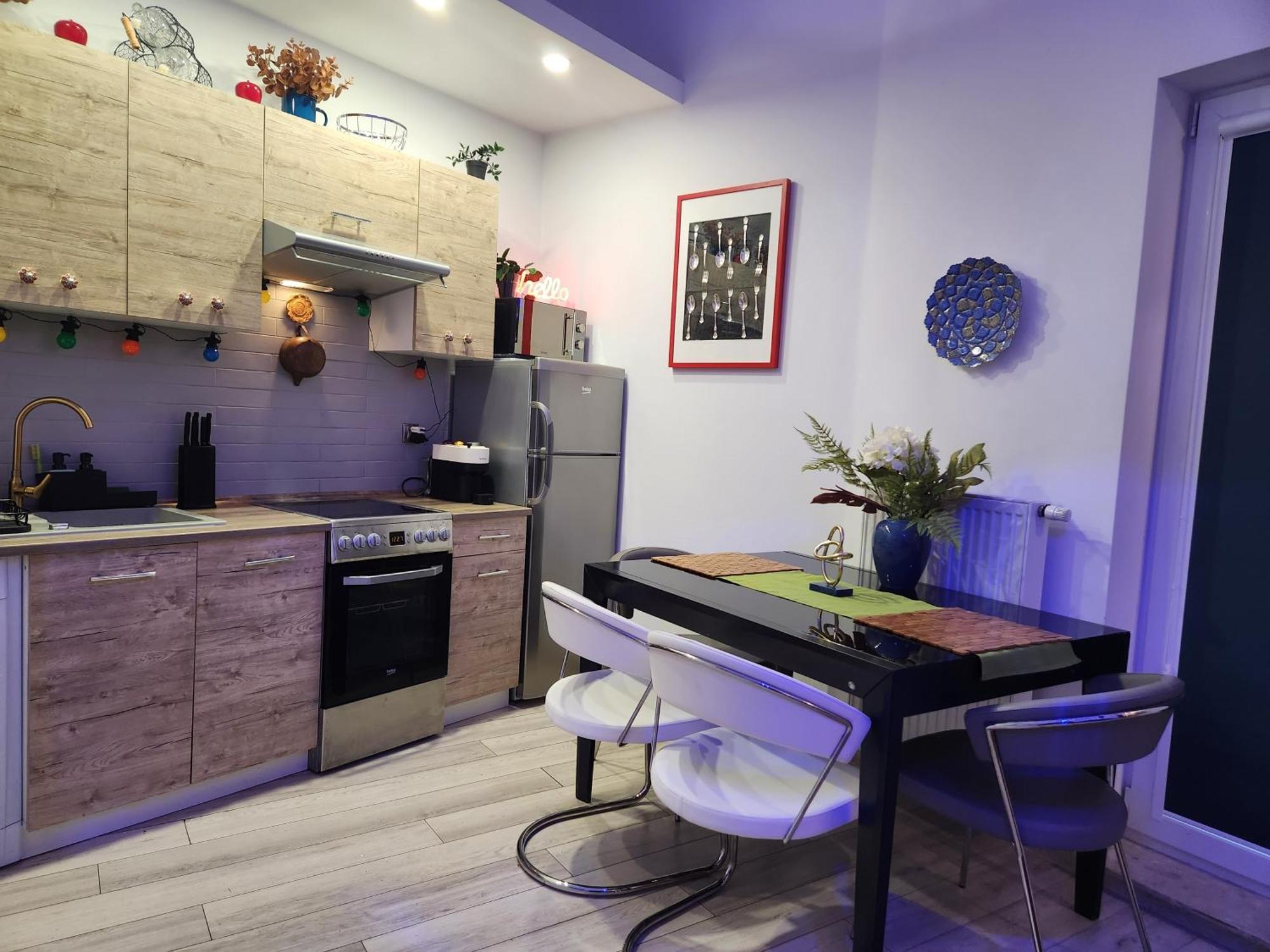 Chmielna Prestige With Luxury Jacuzzi And Sauna! Selected Also Feature A Massage Chair And Himalayan Salt With Color Therapy Salt Forest Gdansk