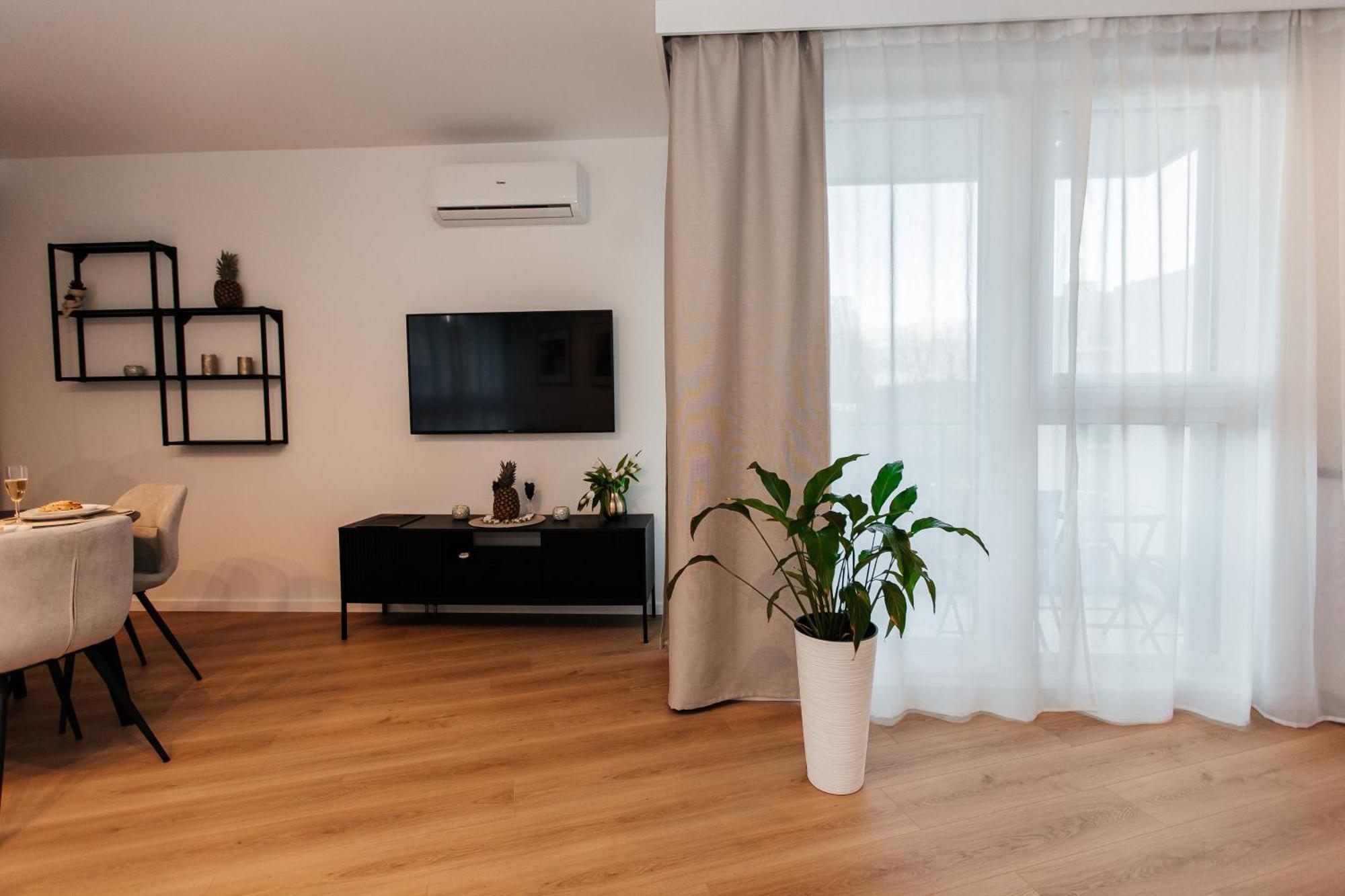 Maya's Flats & 53 - Walowa 40, Gdansk