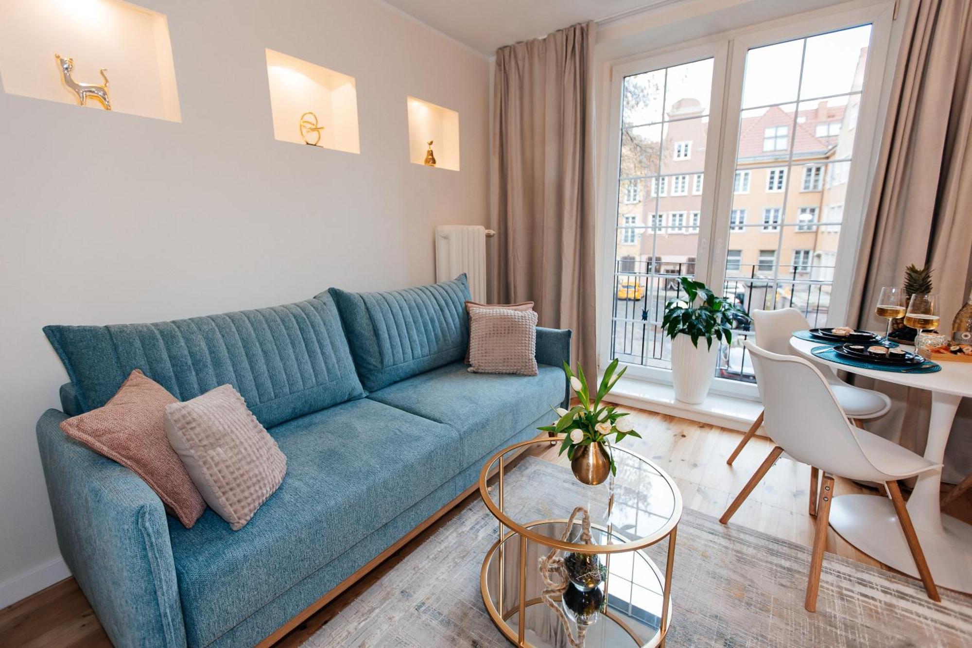 Maya's Flats & 27 - Beautiful On Piwna Street In The Old Town * Gdańsk