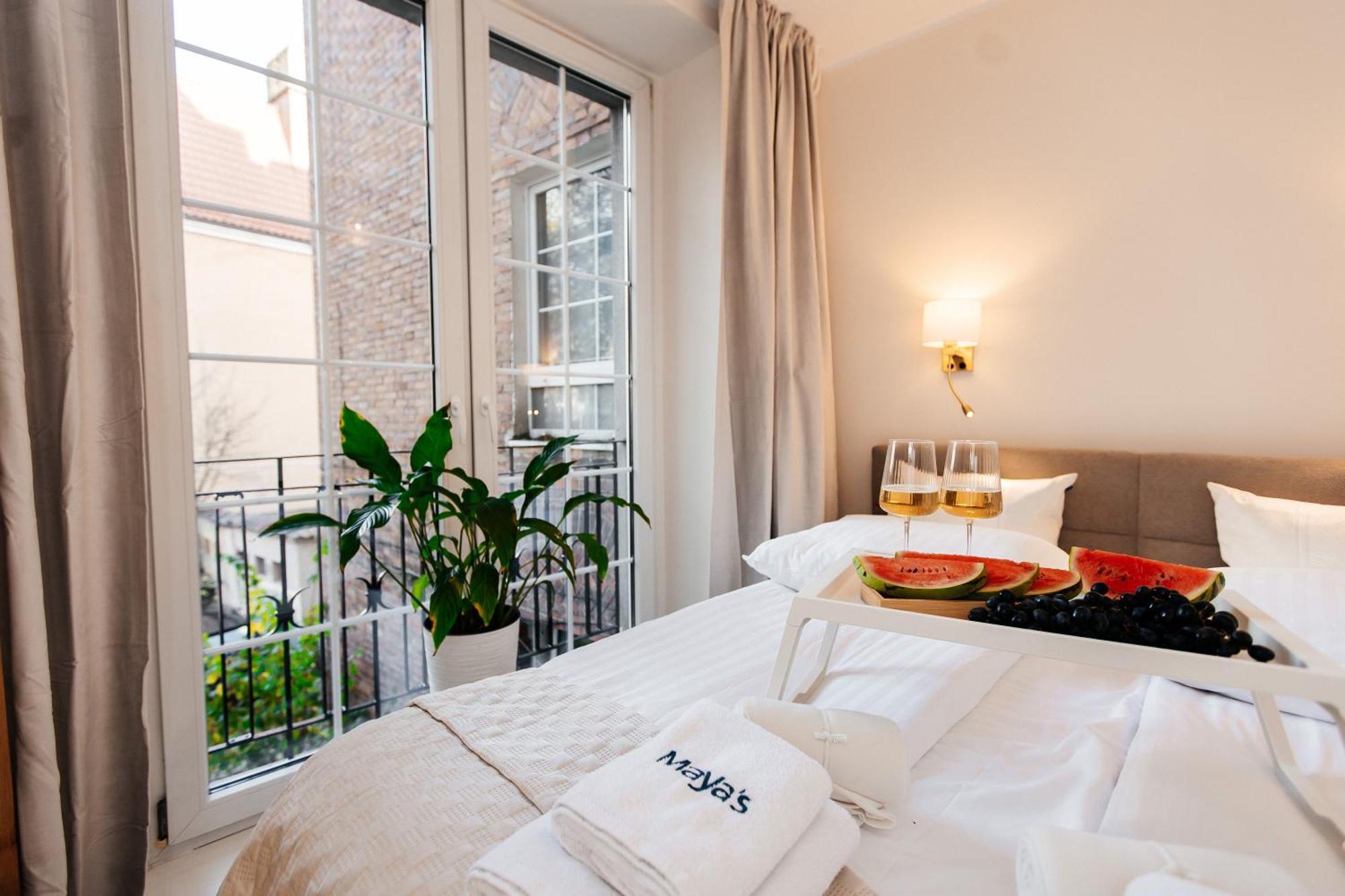 Maya's Flats & 27 - Beautiful On Piwna Street In The Old Town Lejlighed Gdańsk
