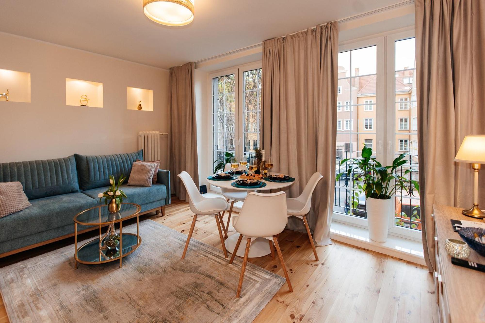 Maya's Flats & 27 - Beautiful On Piwna Street In The Old Town Lejlighed Gdańsk