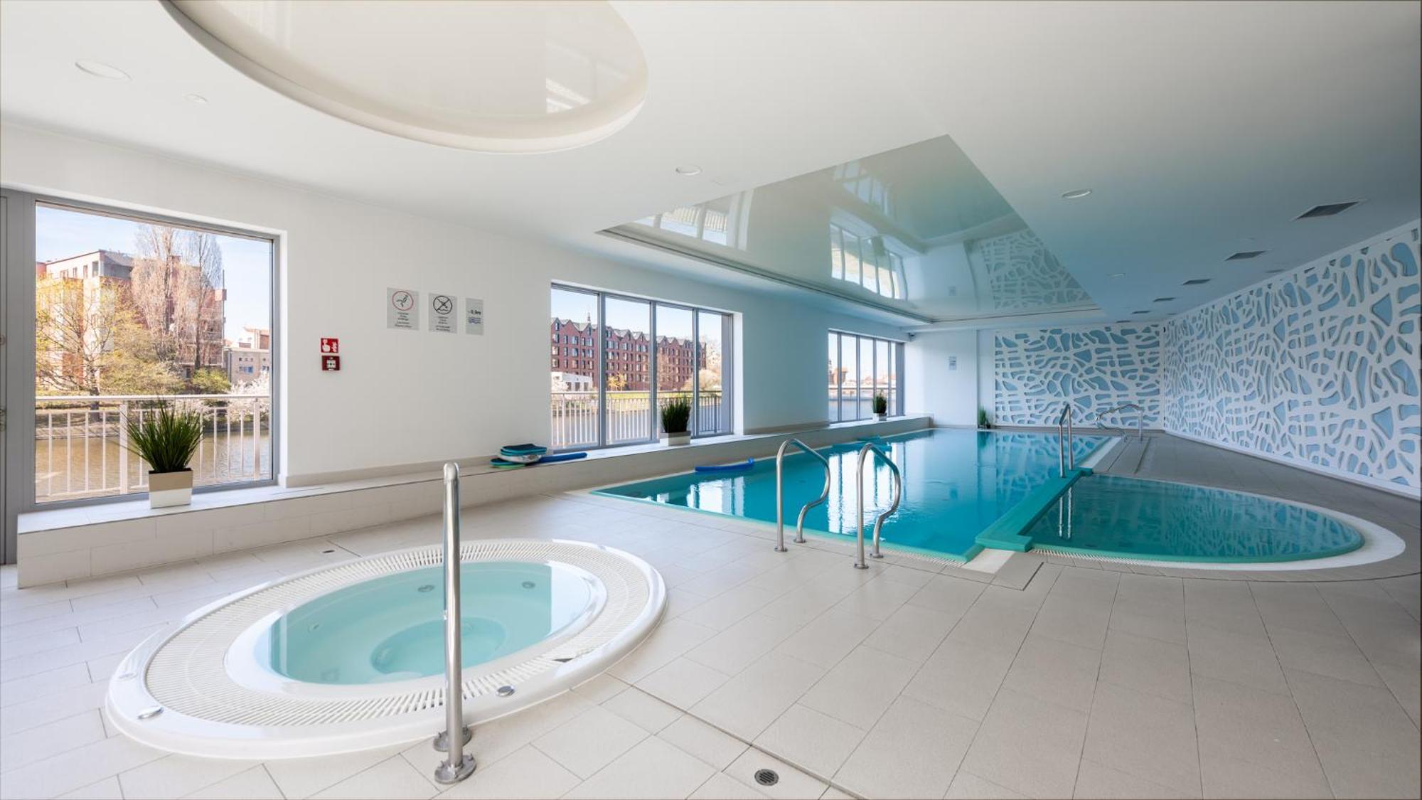 Flatbook - Center Waterlane Island Apartment