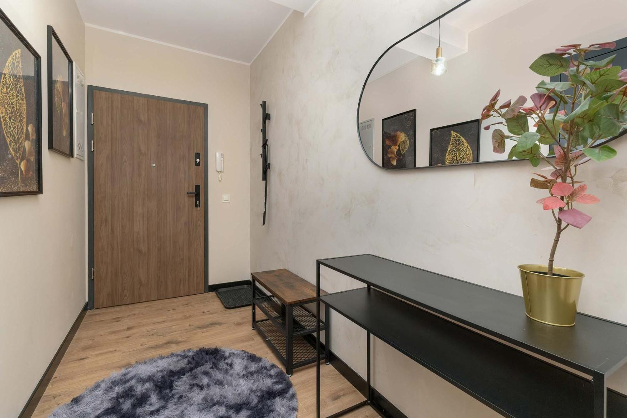 Jasny I Elegancki Pastelowa Z Parkingiem By Renters Apartment