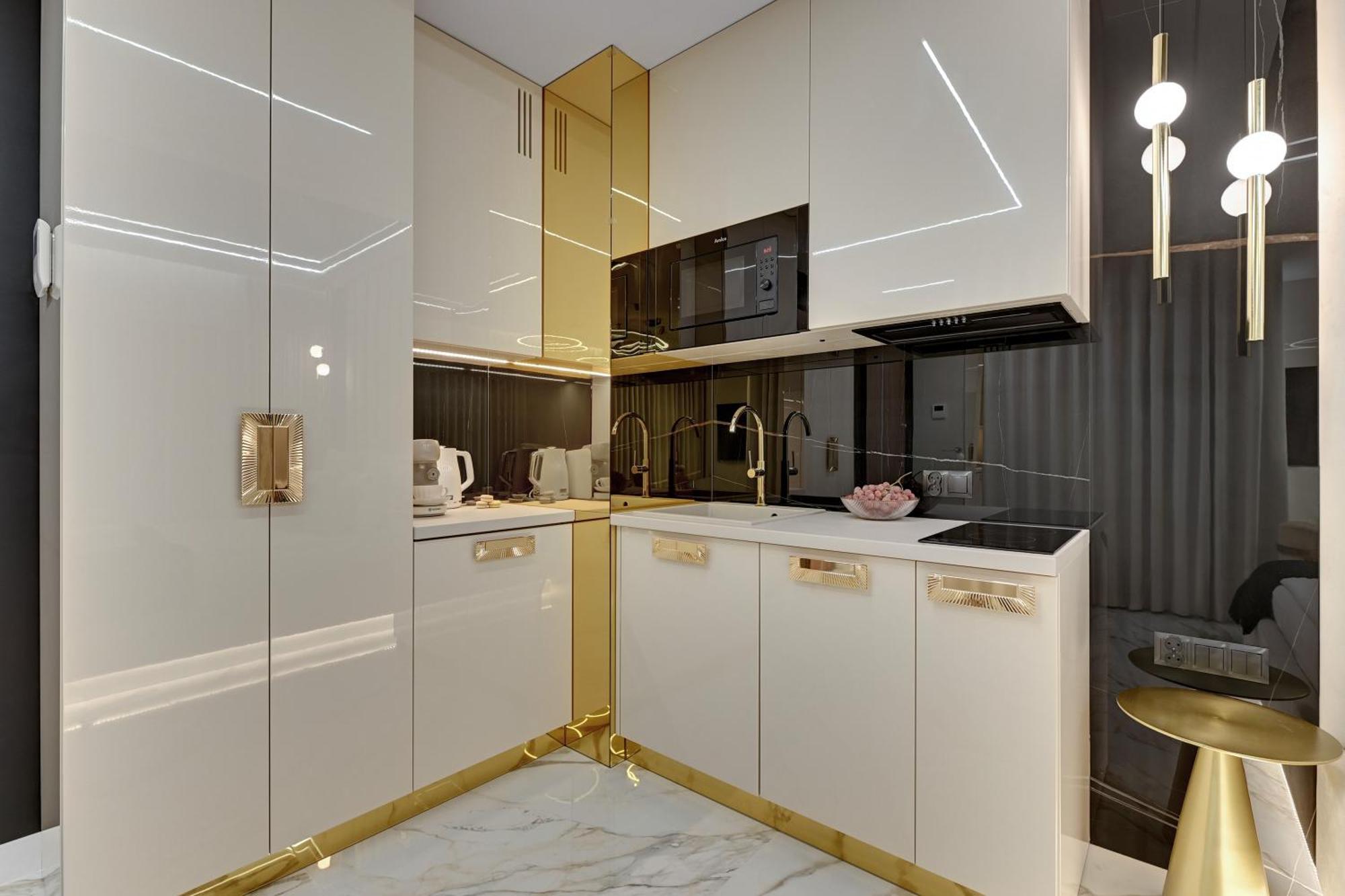 Romantic With Bathtub By Downtown Leilighet *