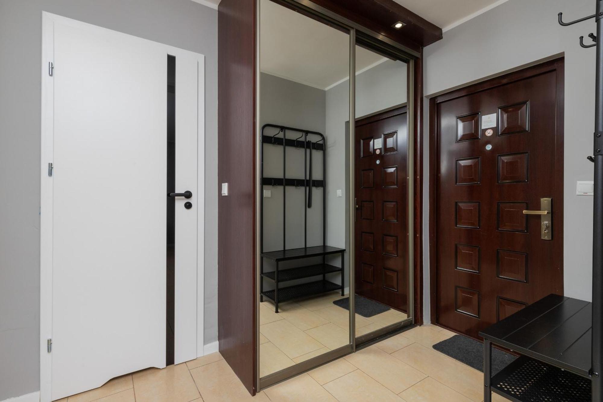 Dlugie Ogrody Spacious In The Center By Renters *