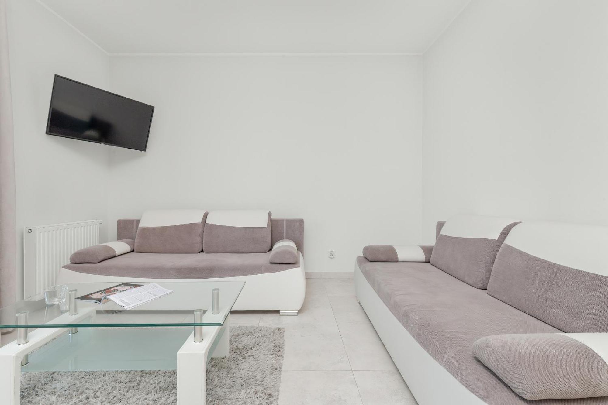 Nowoczesne I Komfortowe Z Widokiem Na Morze Na 11 Pietrze W Gdansku By Renters Apartment