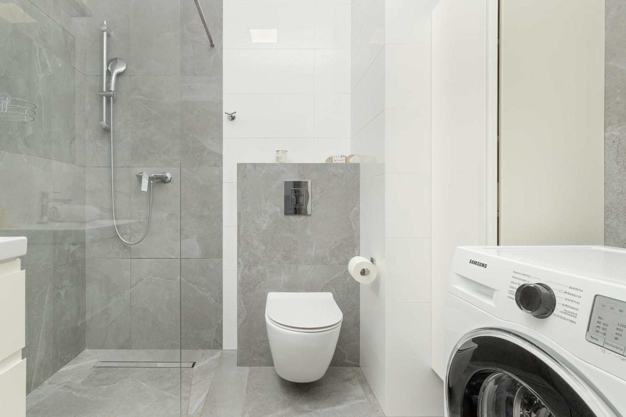 Lejlighed Nowoczesne I Komfortowe Z Widokiem Na Morze Na 11 Pietrze W Gdansku By Renters