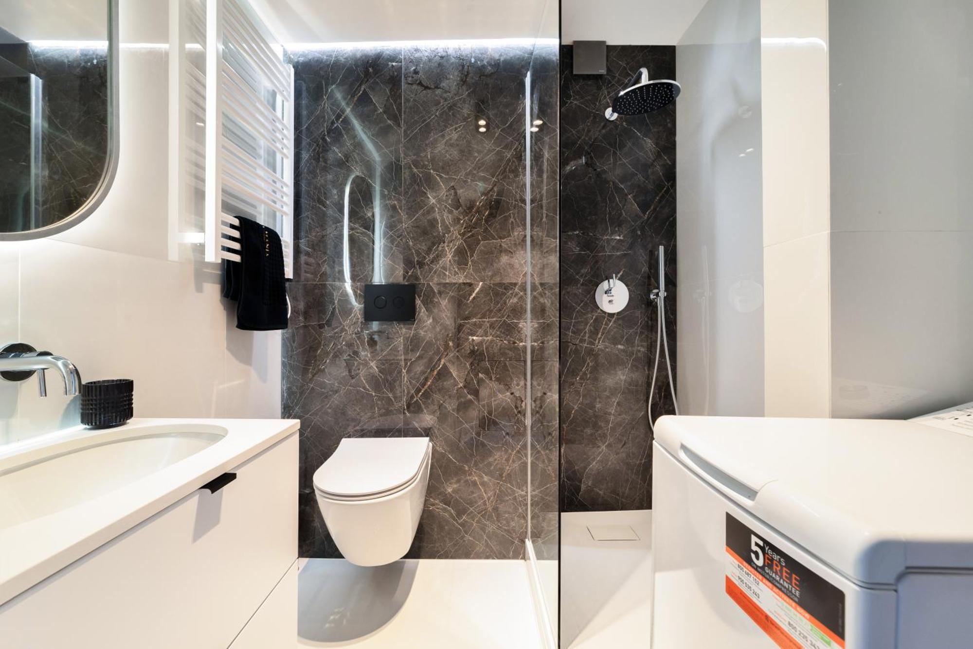Apartment K11 *