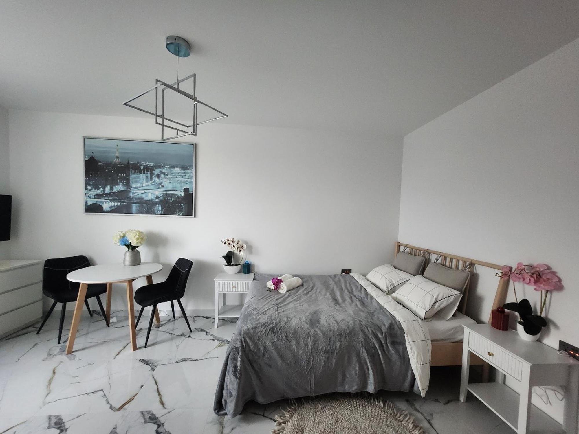 By The Sea - Prestige With A Luxurious Jacuzzi, Sauna And An Exclusive Massage Chair Available In One Of The Apartments! *