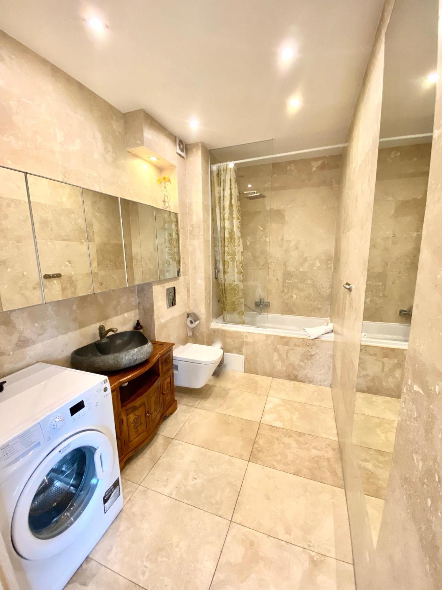 Wind Rose - Luxury 3* Gdańsk