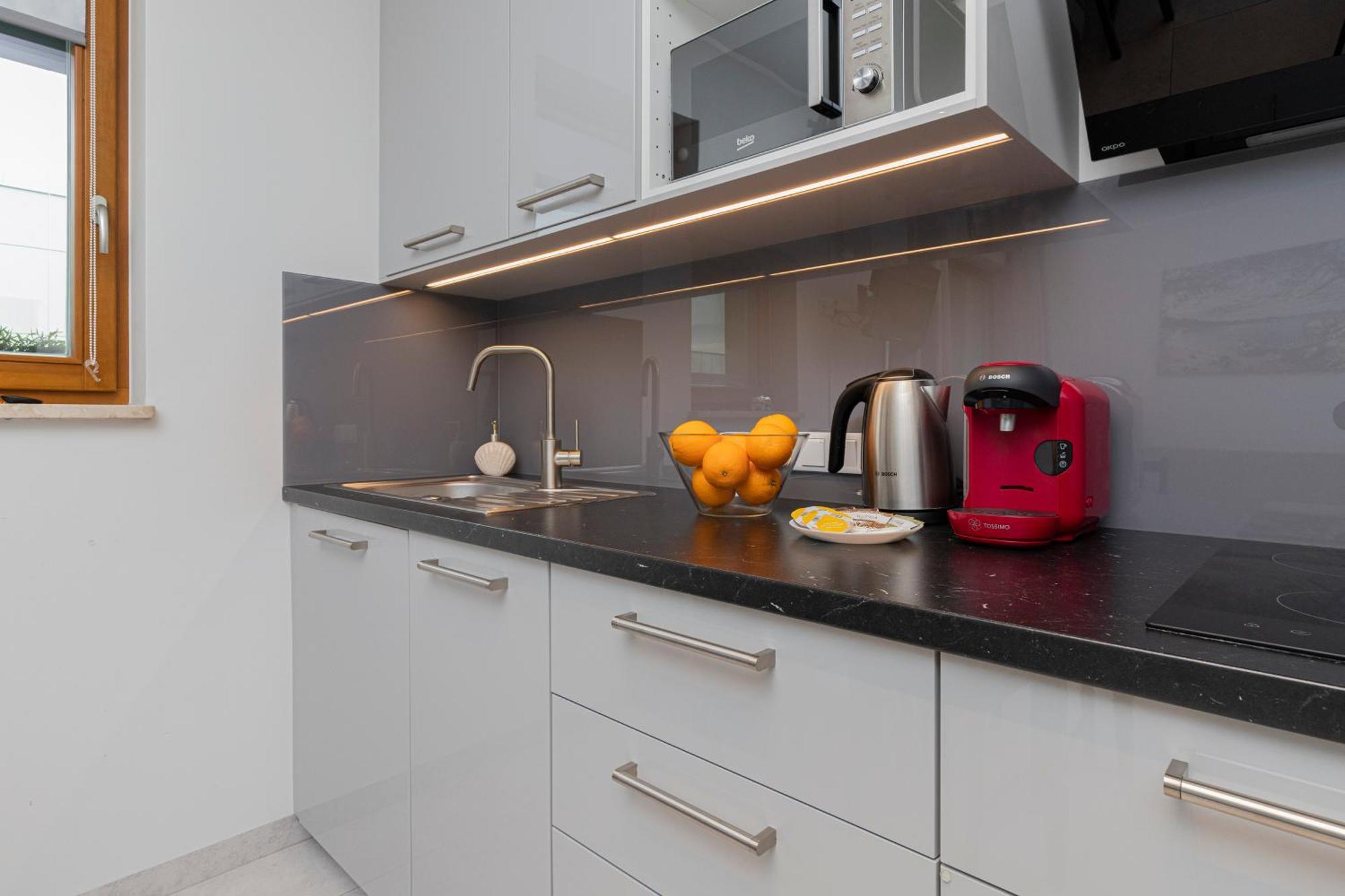 Apartment Z Widokiem Na Morze Obok Parku Millenium W Gdansku By Renters *