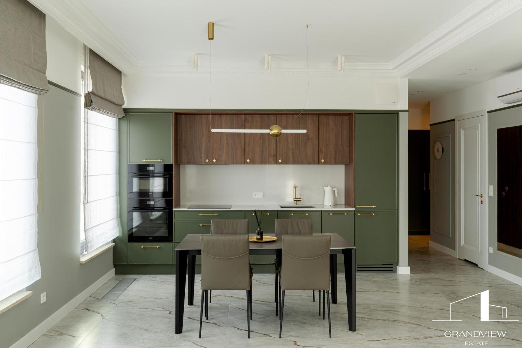 Brabank Elegant, Free Parking By Grandview Apartment *
