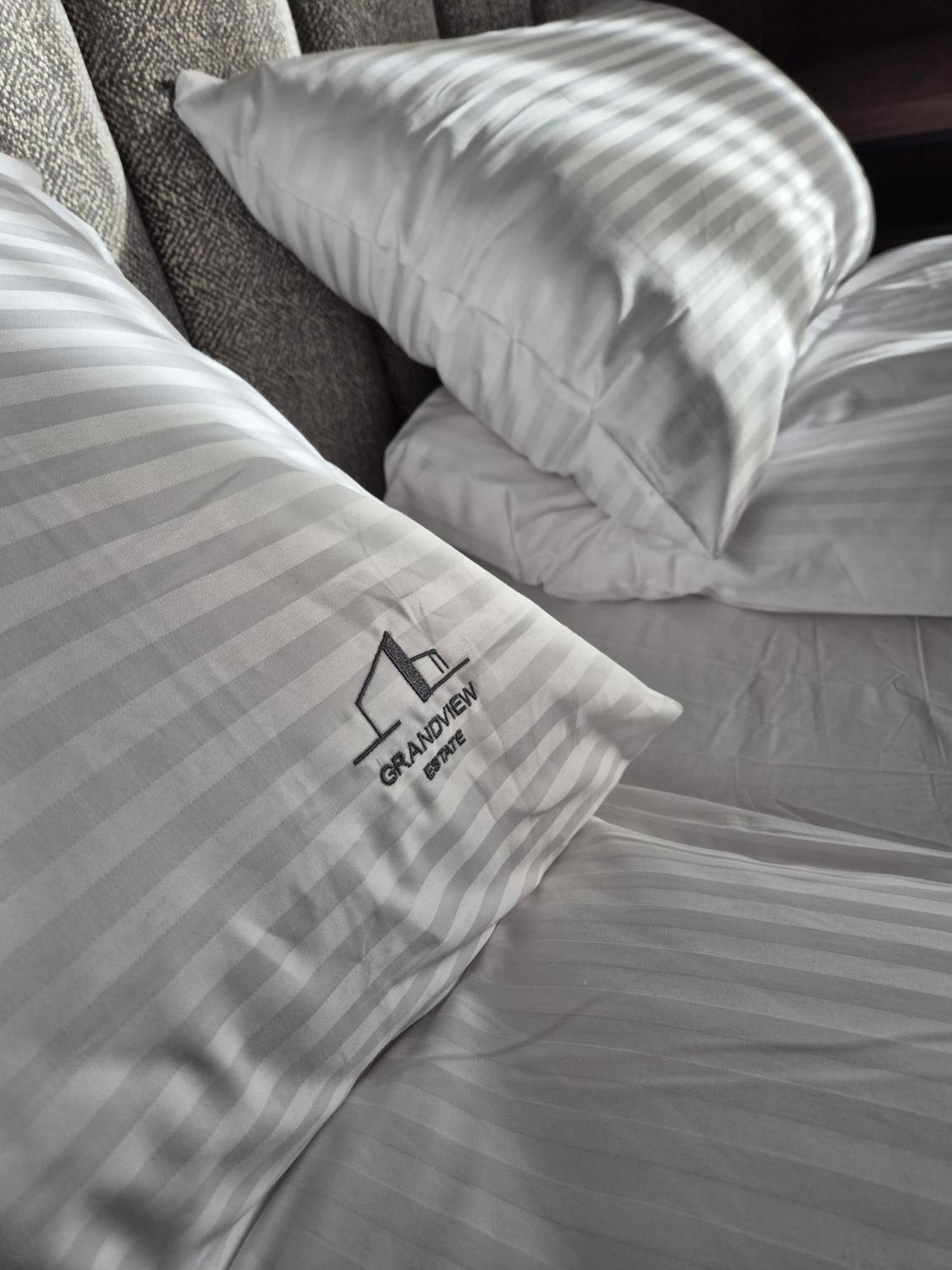 Brabank Elegant, Free Parking By Grandview *