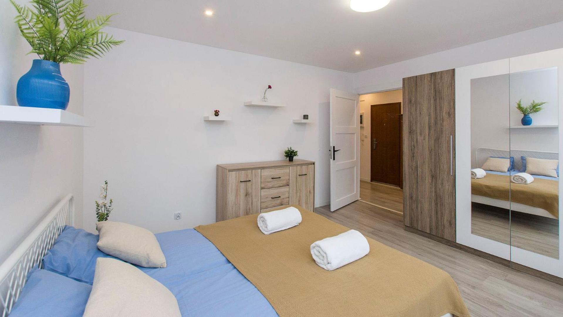 Apartament Happy Street *