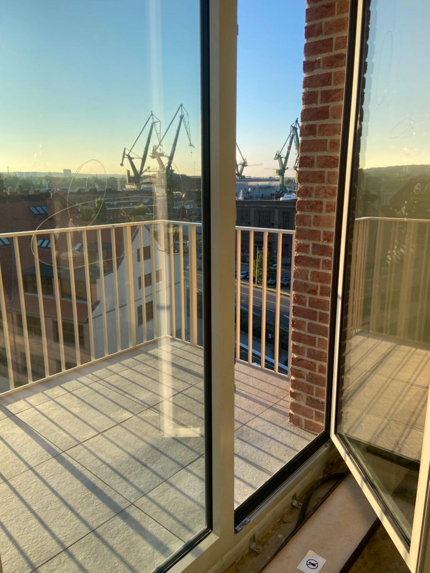 Crane Panorama Apartamento