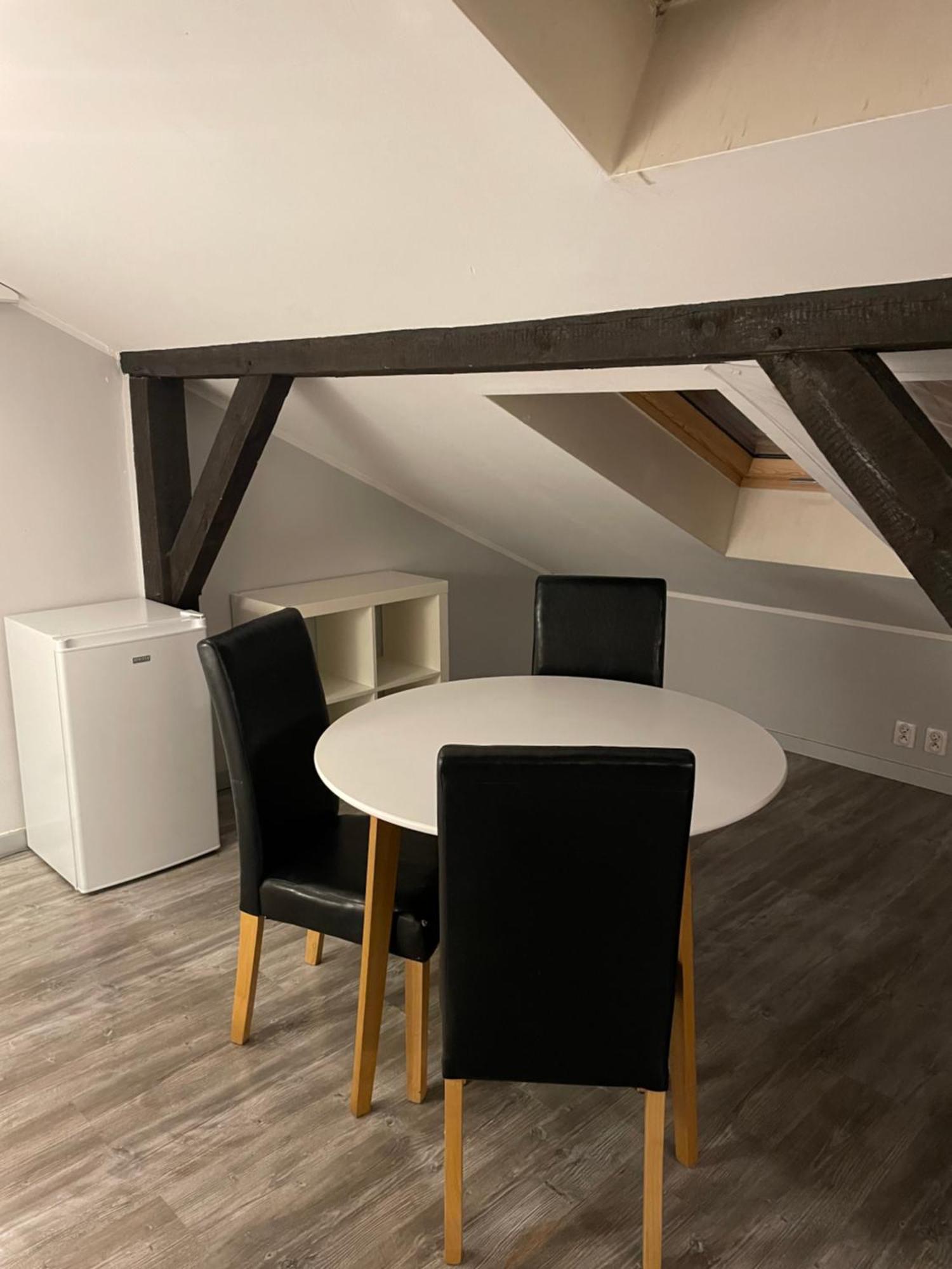 Apartament Airport *