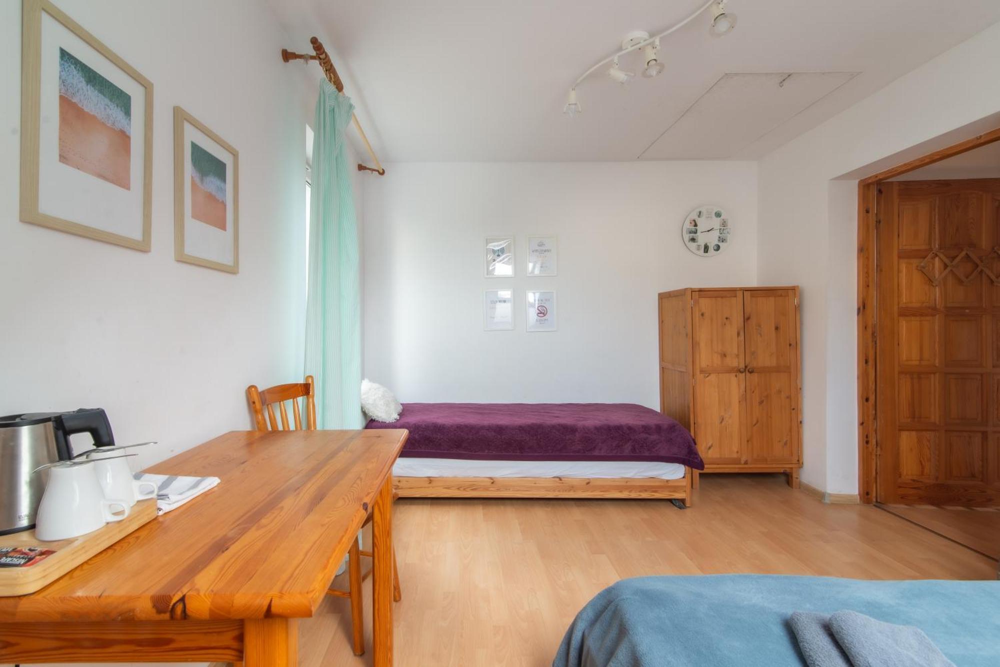I I Z Lazienkami Apartment