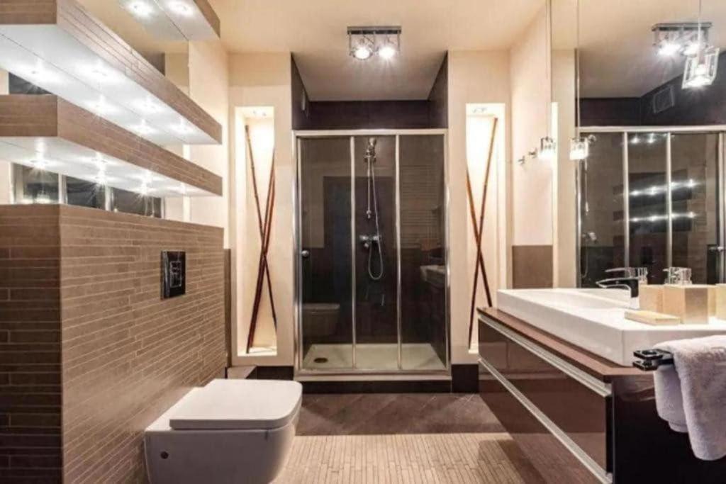 Apartment Urban Nest Group - Szafarnia 5 *