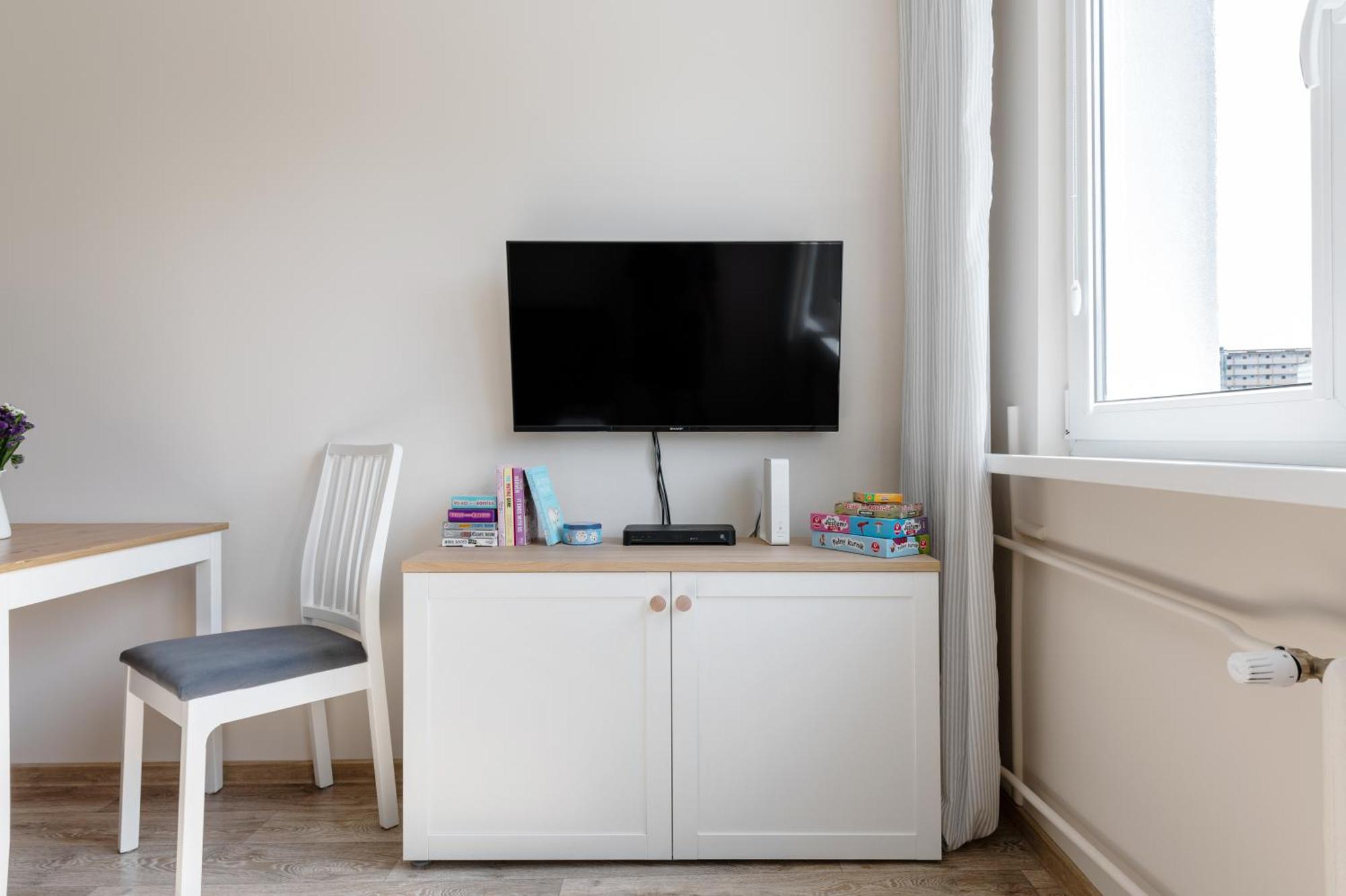 Apartment Initium - - Obroncow Wybrzeza 6d