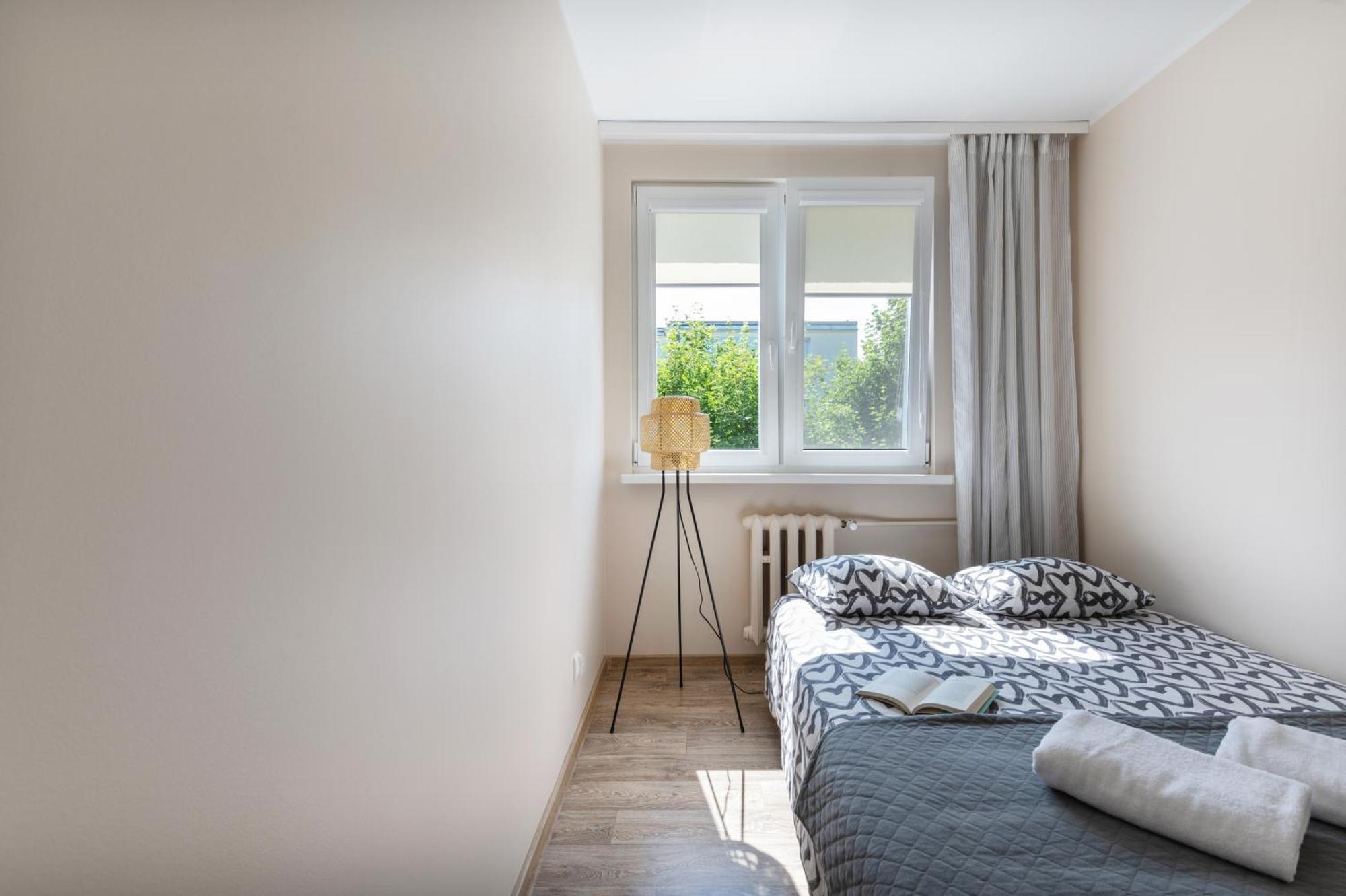 Initium - - Obroncow Wybrzeza 6d Gdansk