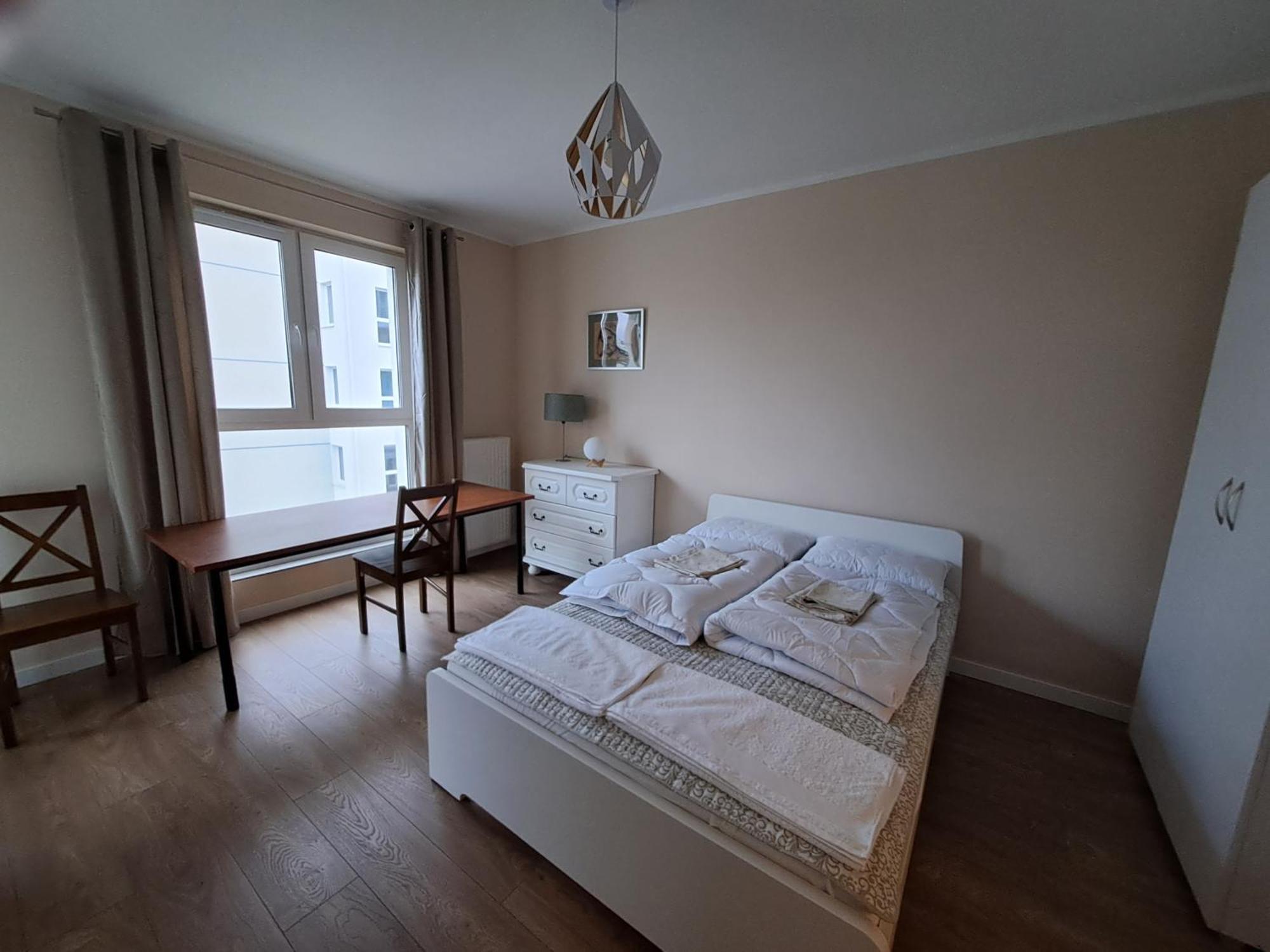 Komfortowy Apartament- 1 Salon, 3 Sypialnie, 2 Lazienki W Gdansku Apartment