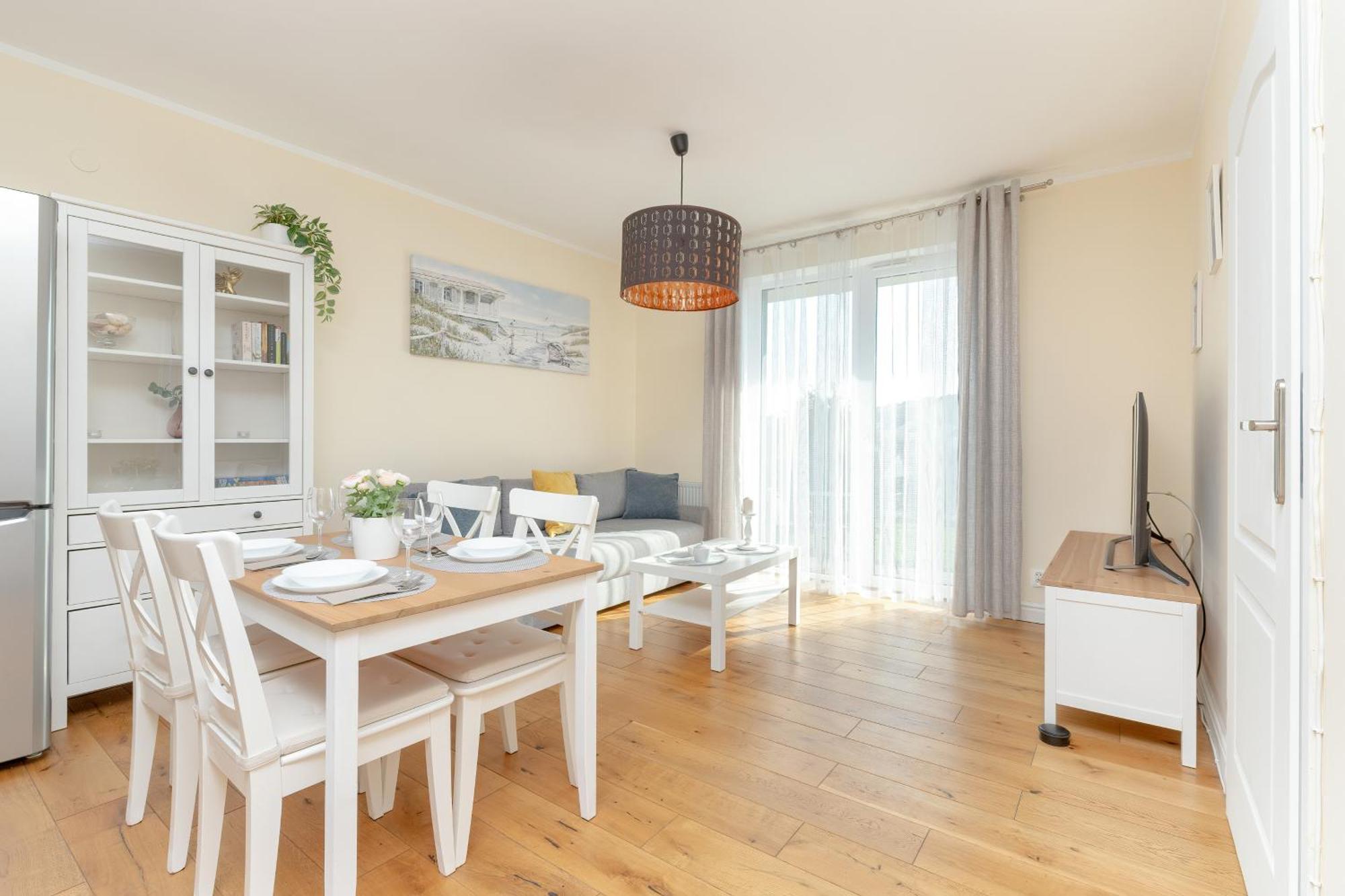Sunny With Parking & Garden By Renters * Gdańsk