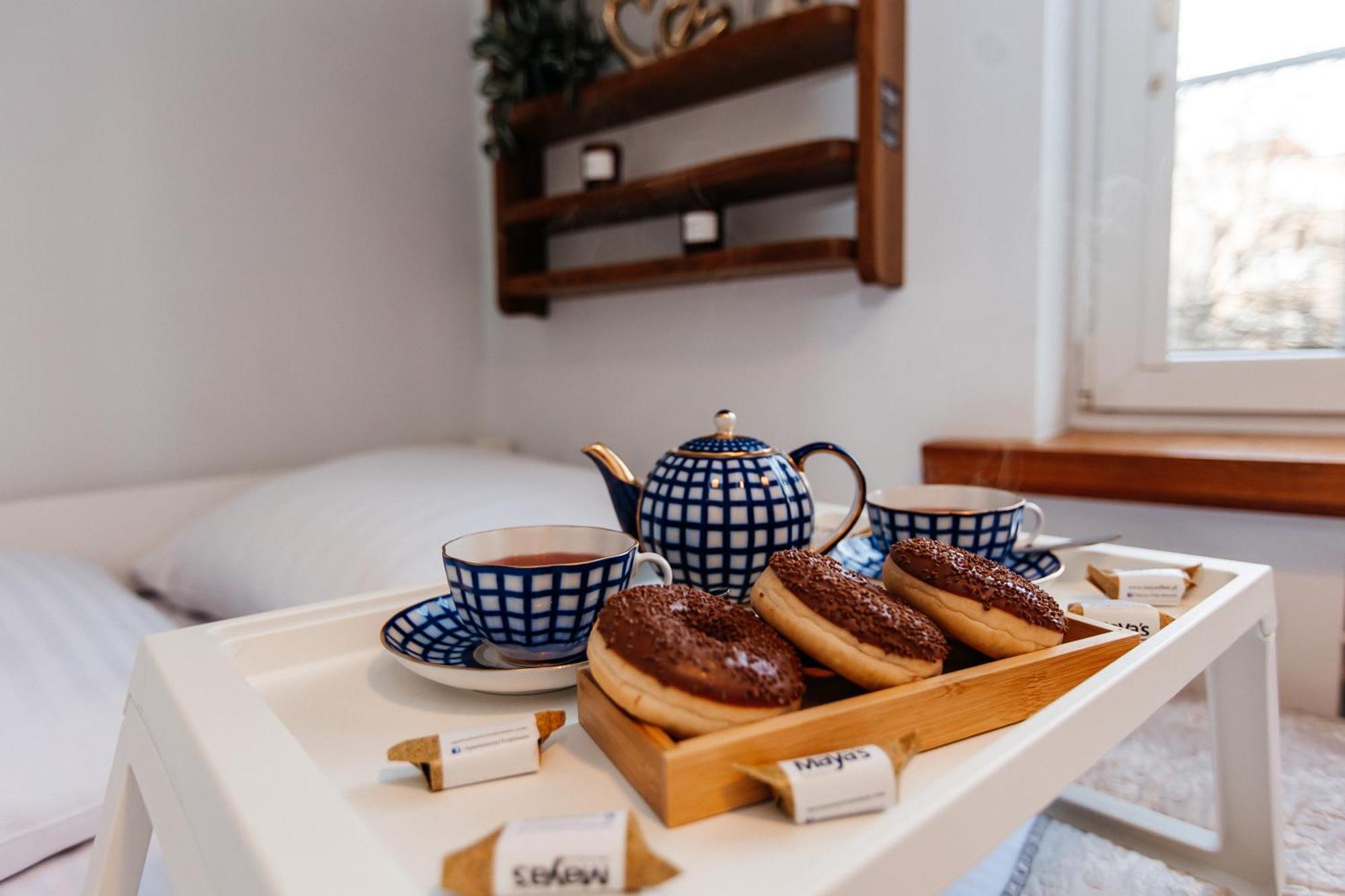 Maya's Flats & 21 - Dluga St, Old Town Gdansk