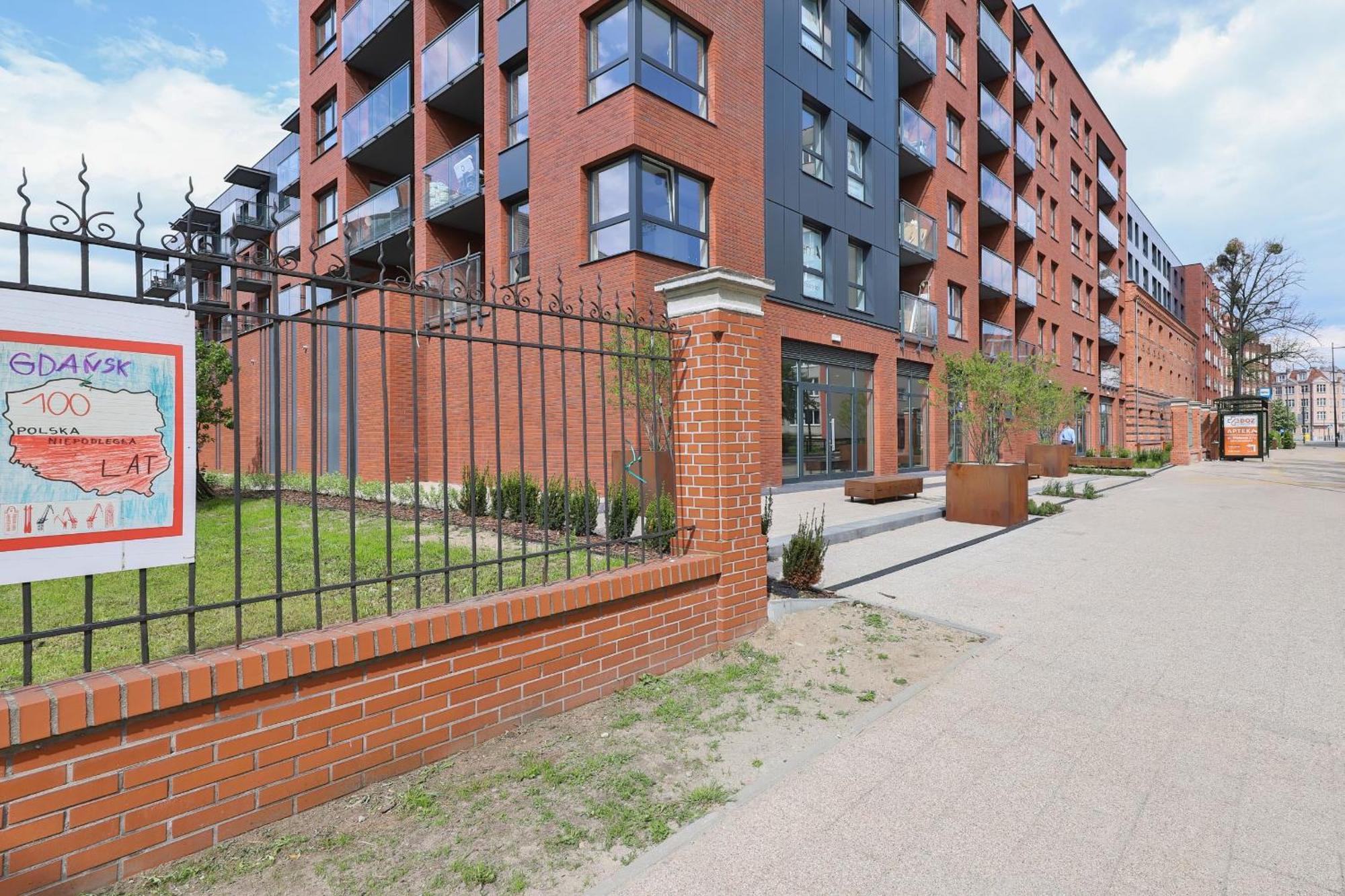 Old Town Walowa With Balcony By Renters Apartment Gdansk