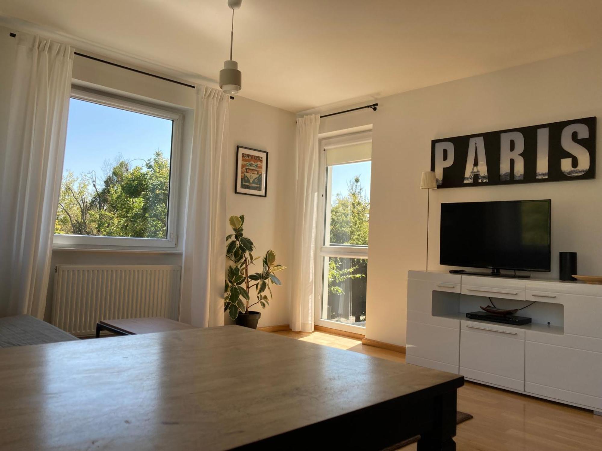 Argo Apartment *