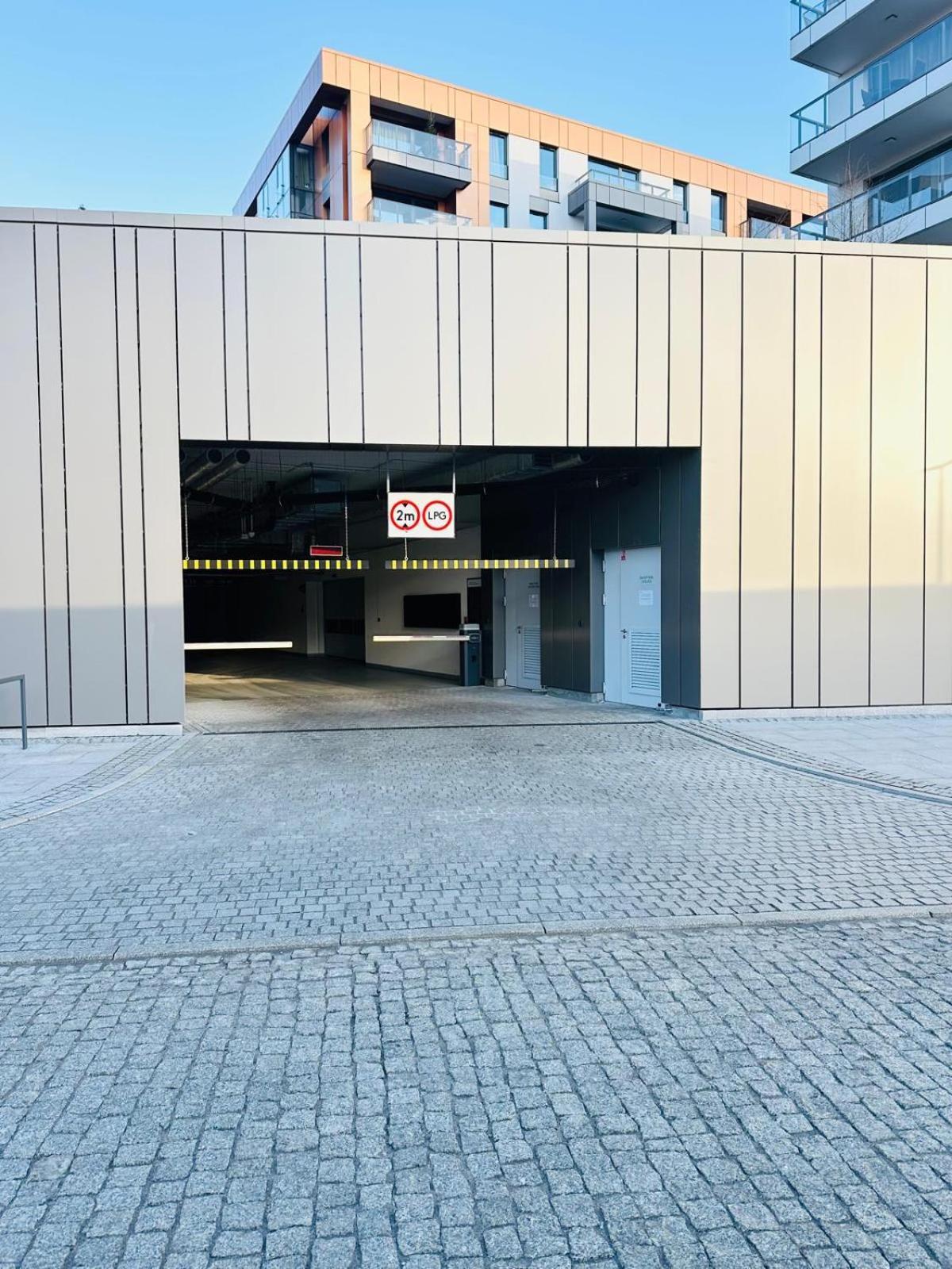 Apartment Brabank Elegant, Free Parking By Grandview *