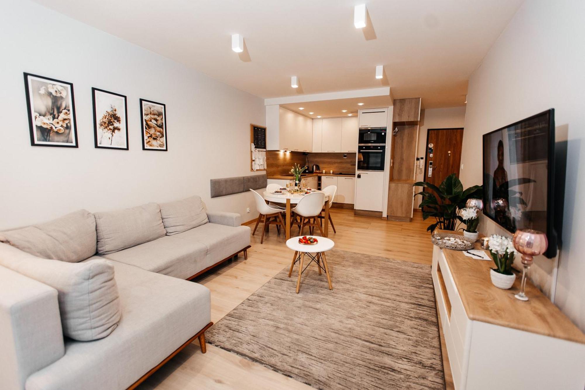 Maya's Flats & 42 - Swietej Barbary Apartment Gdansk