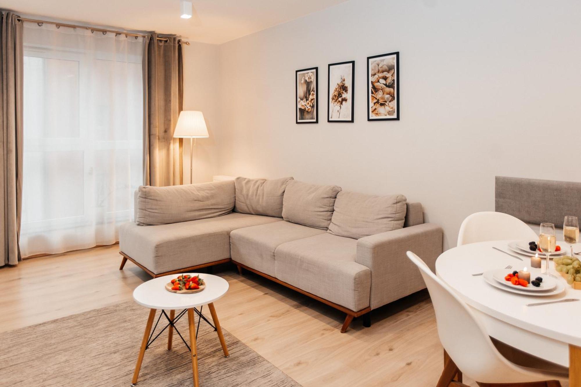 Maya's Flats & 42 - Swietej Barbary Gdansk