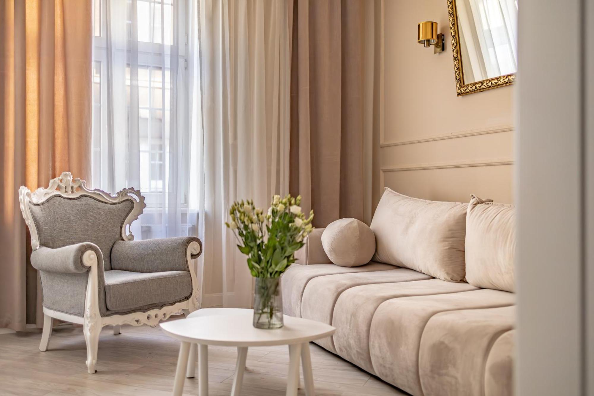 Apartment Glow - Dubaj Glamour, Ulica Dluga Old Town Gdansk