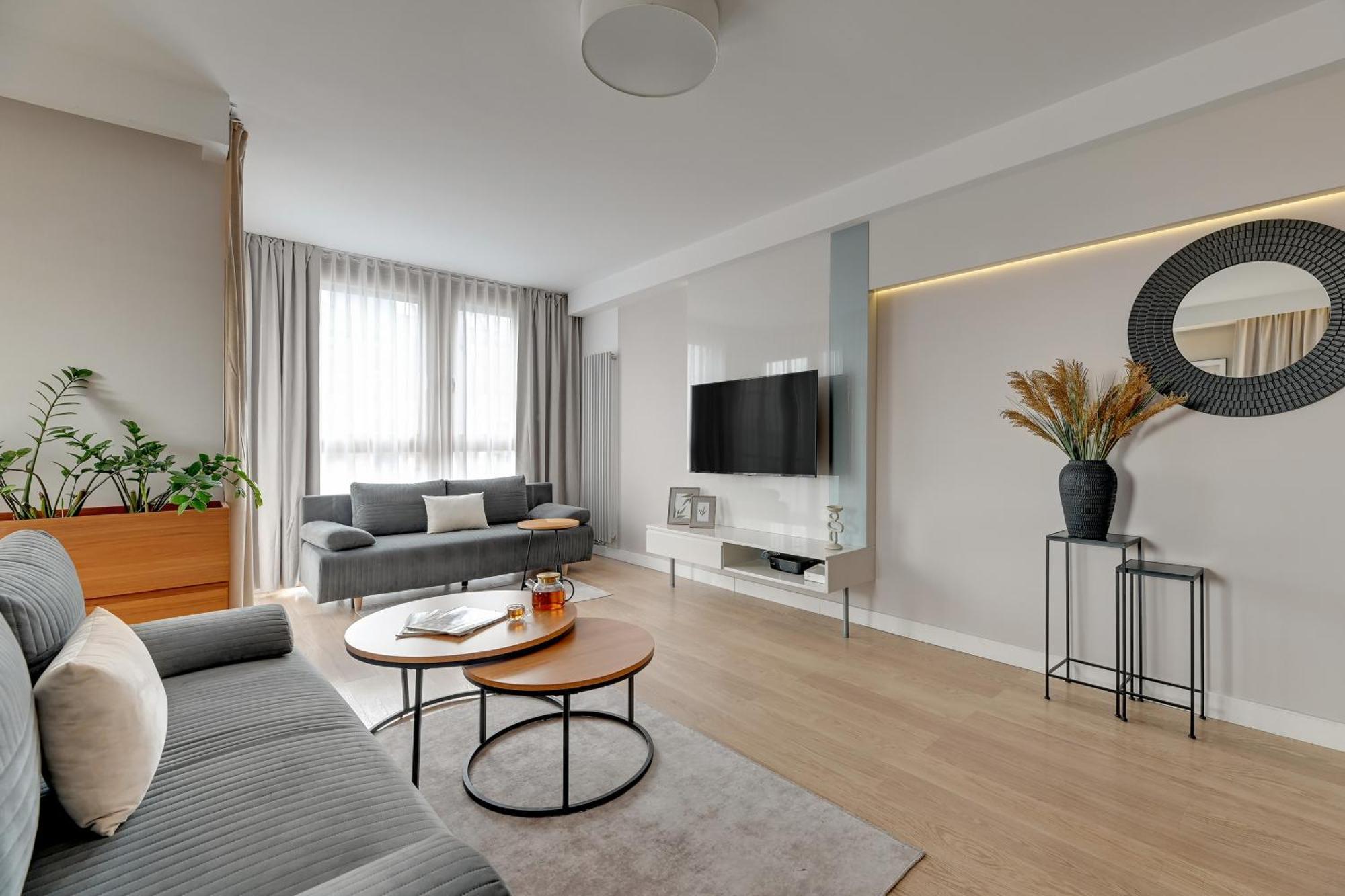 Aura - Riverside & Parking By Downtown *
