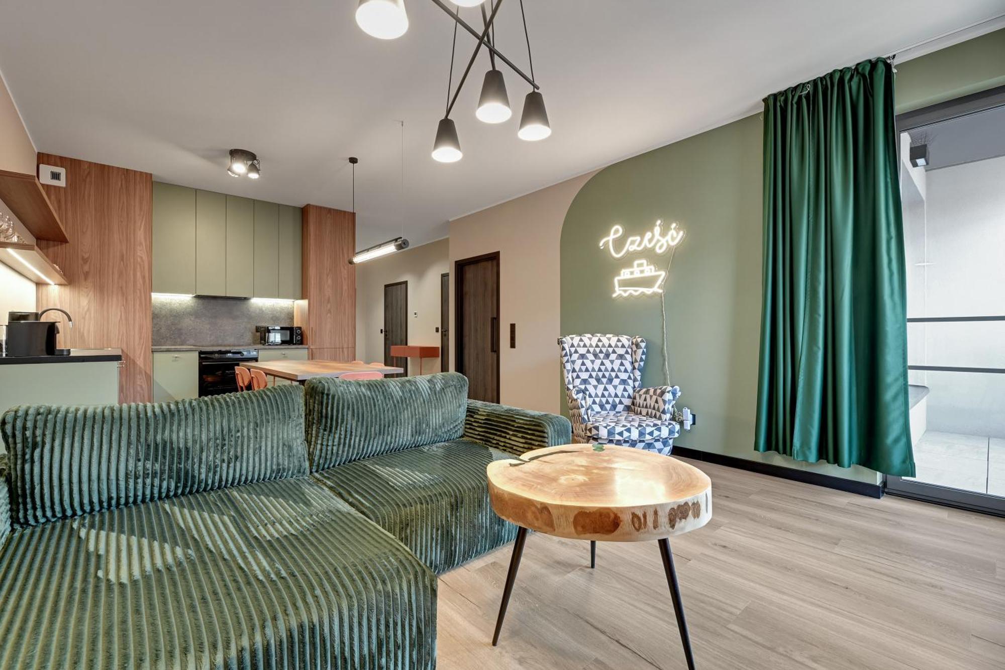 Doki Living By Blue Mandarin Parking & Foodhall Apartament *