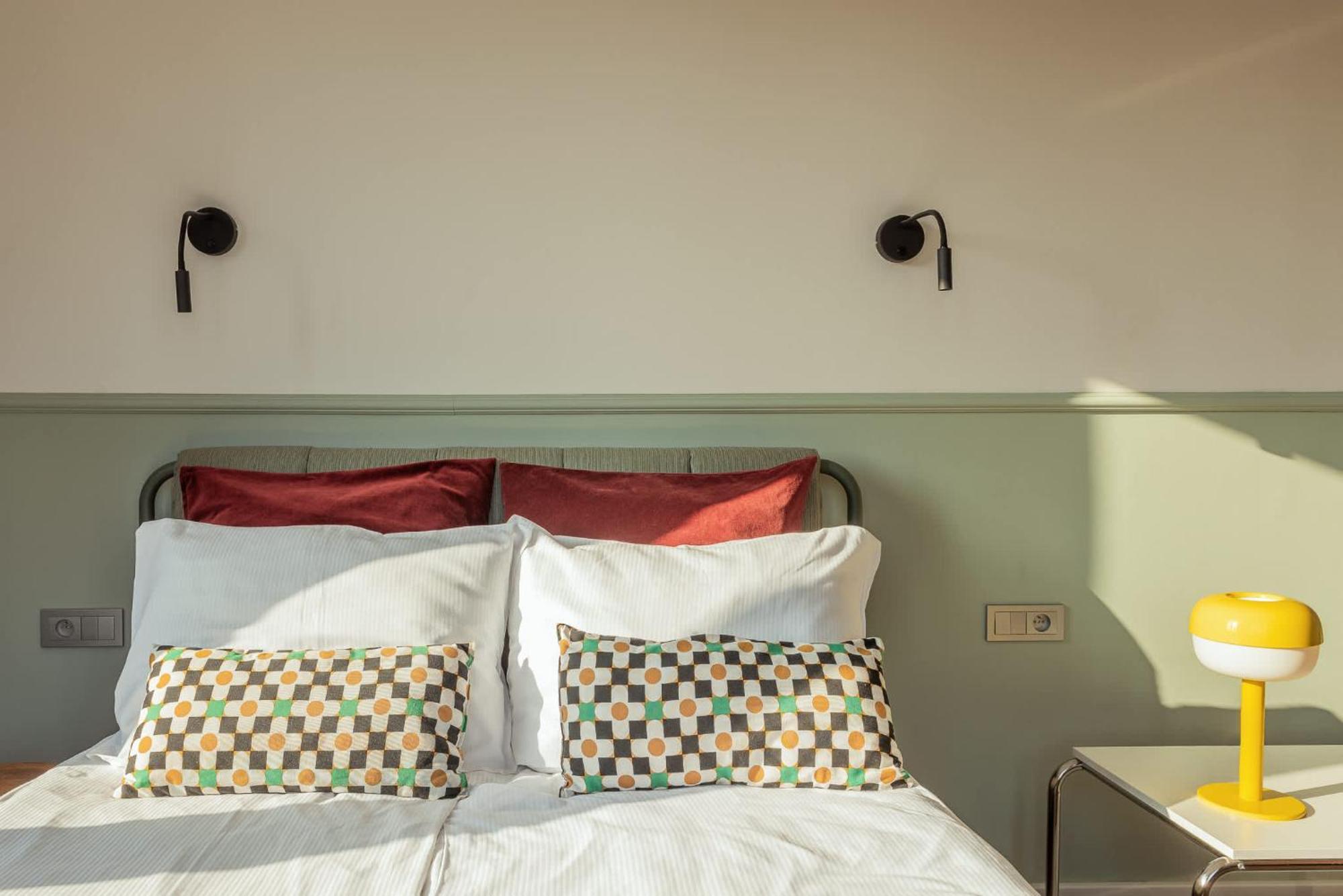 Cozy With Balcony Near Old Town By Rent Like Huoneisto *
