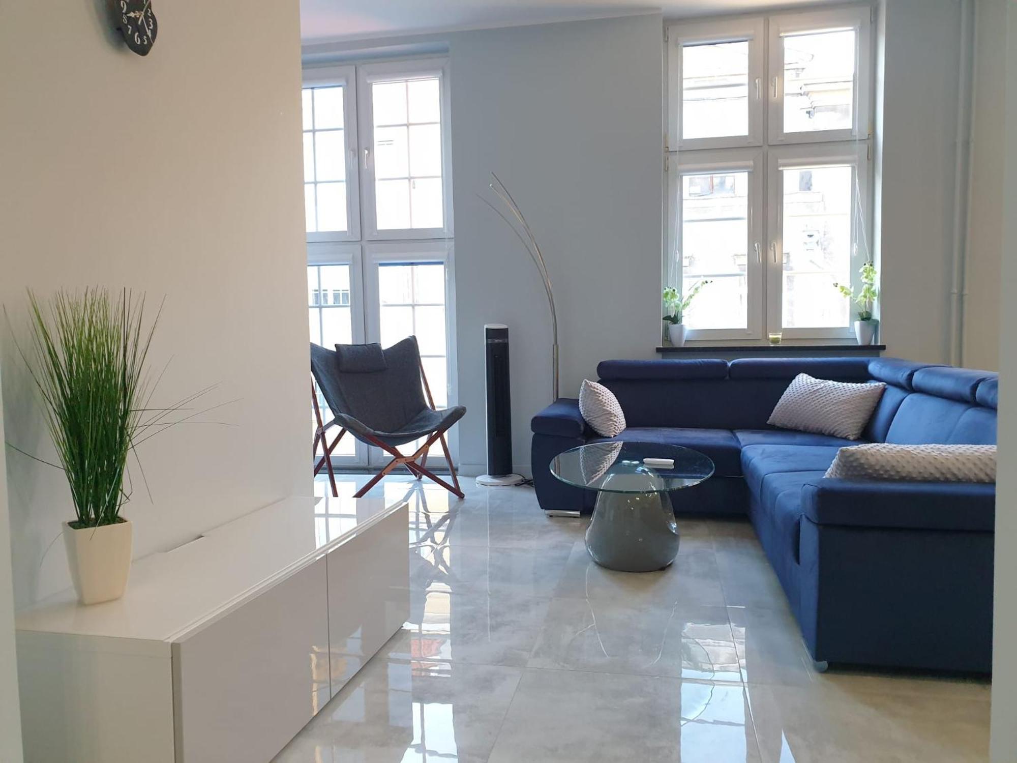 Stare Apartment *
