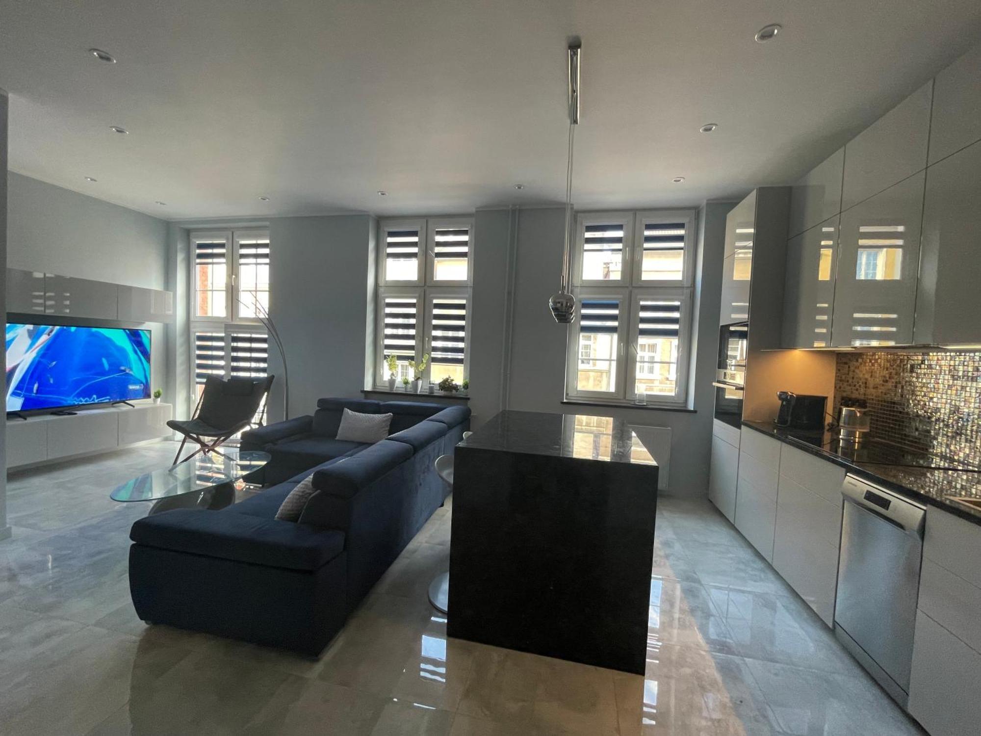 Stare Apartment