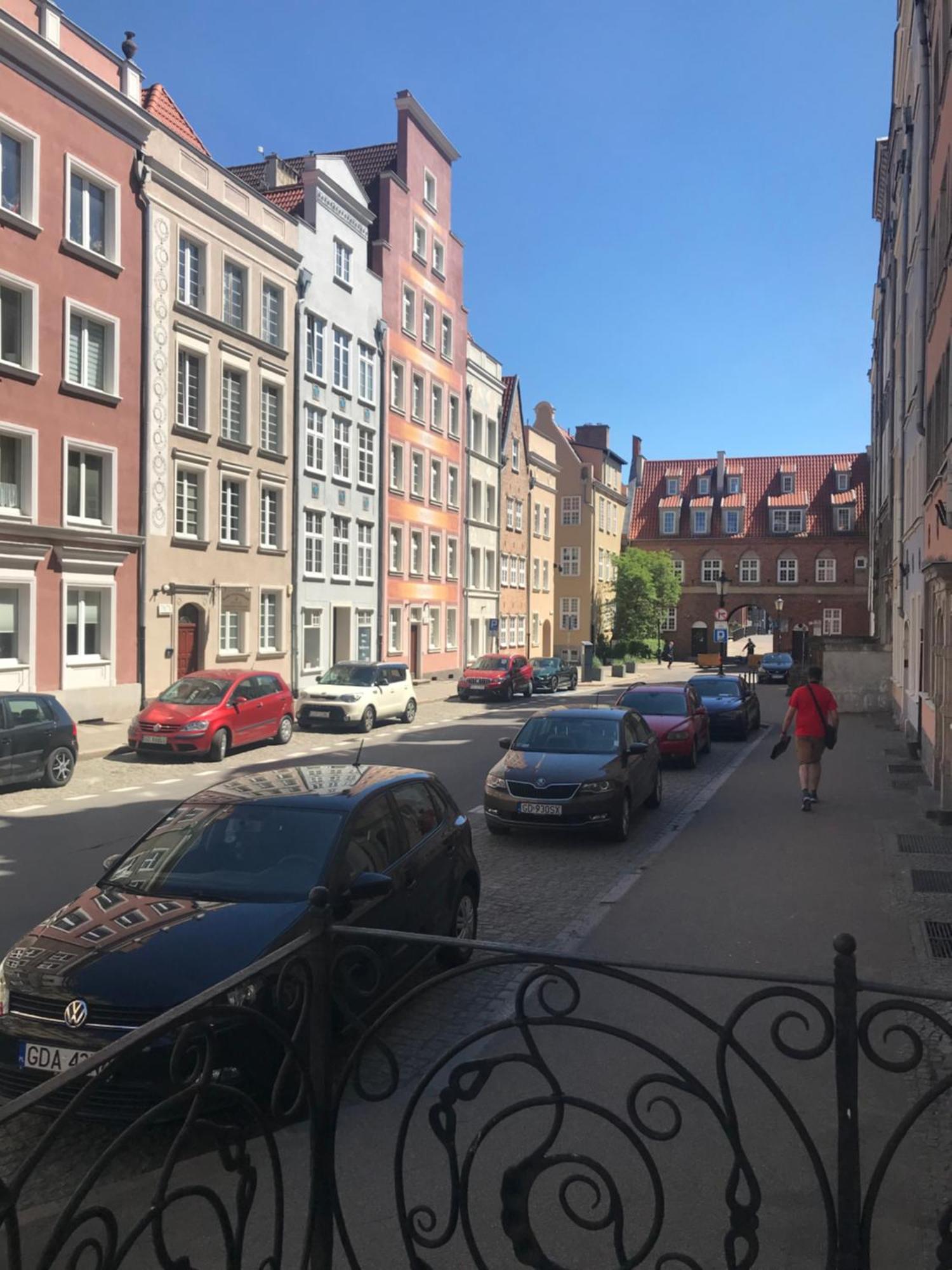 Stare Apartment *