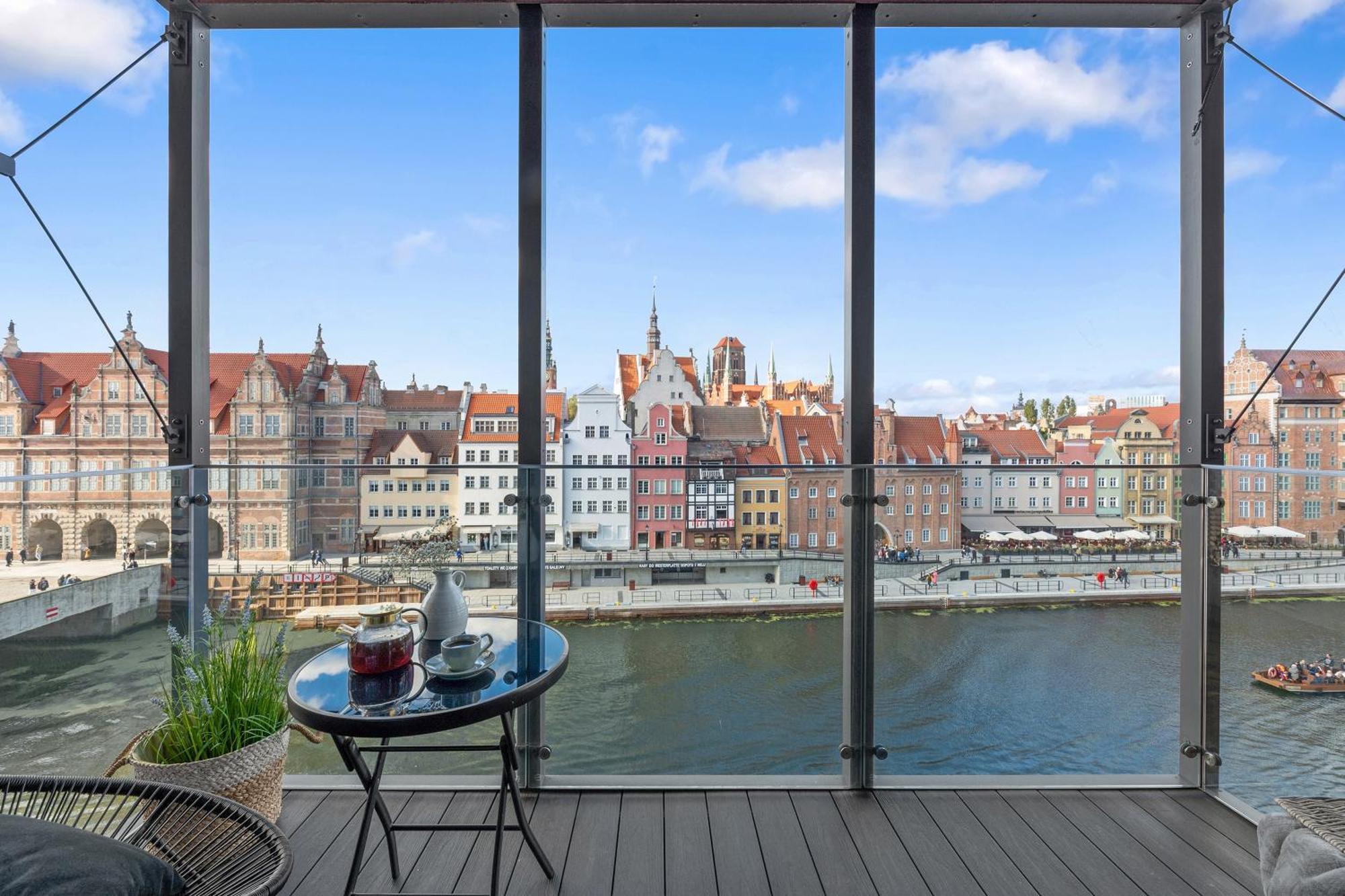 Leilighet Deo Plaza Premium Suites, Riverside & Radisson By Downtown *