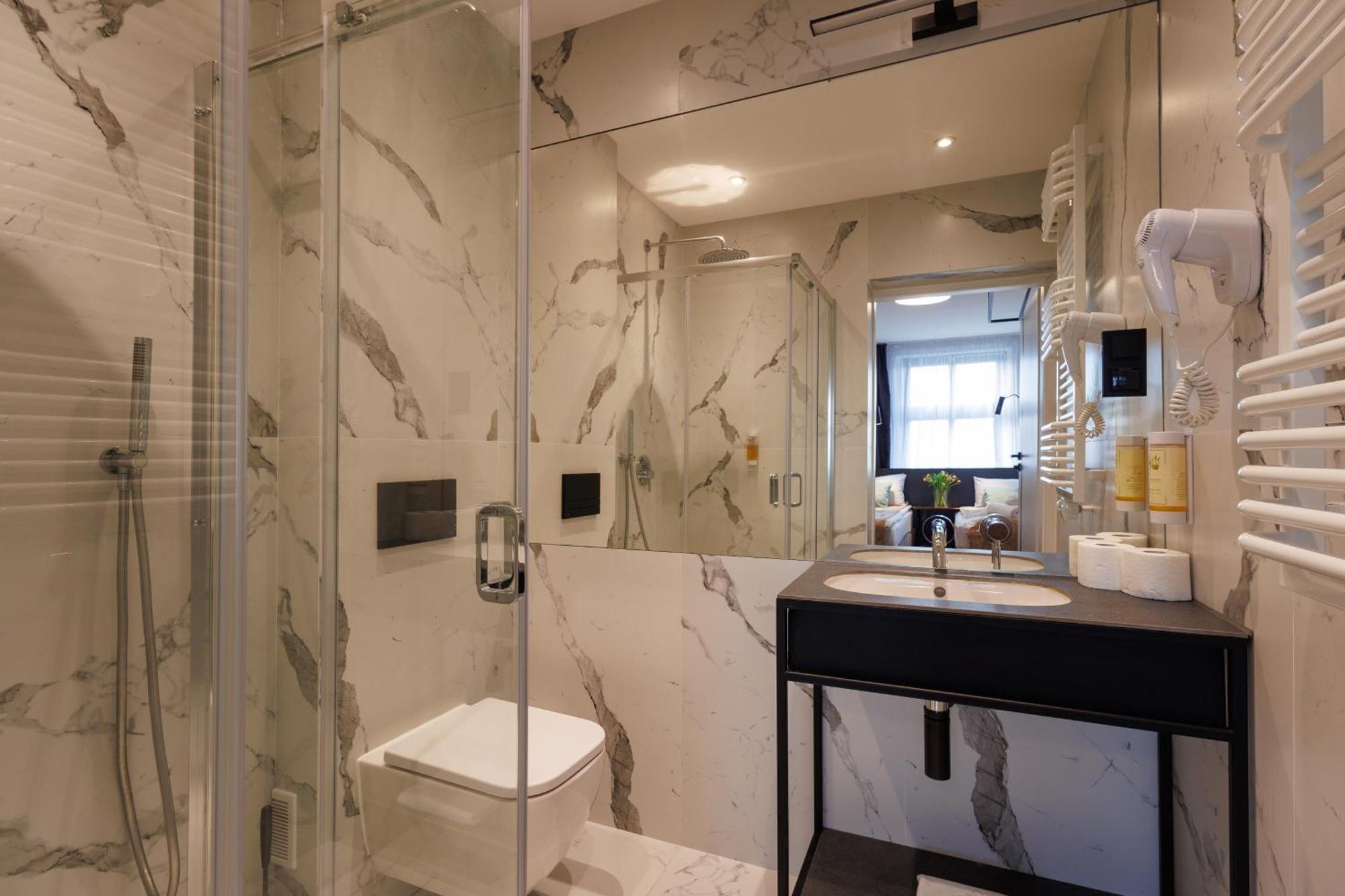 Motlawa Riverside - Boutique In Bed & Breakfast Gdansk