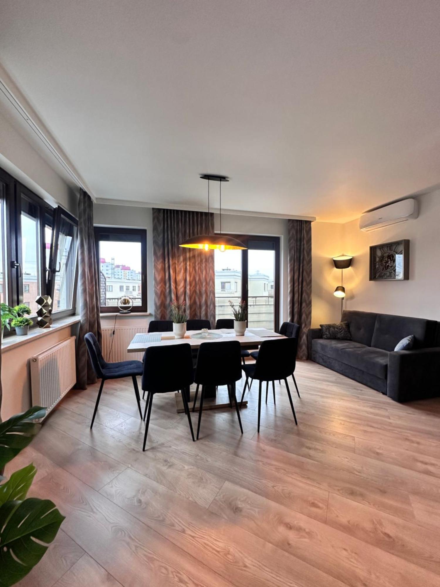 Maya's Flats & 105 - Przestronny Przy Parku Regana Blisko Plazy Lejlighed Gdańsk