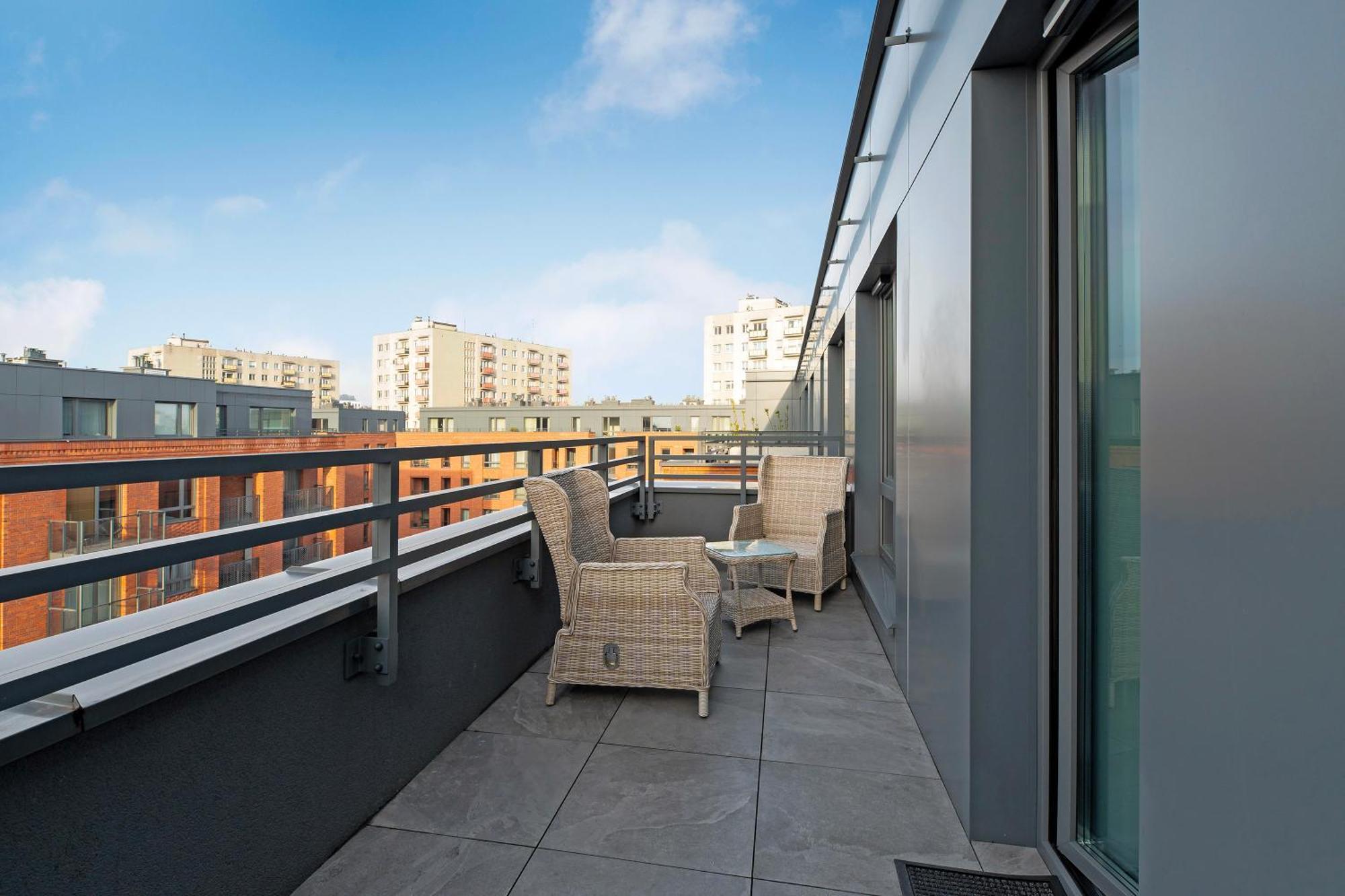 Scala Center Premium With Parking By Lion Apartment *