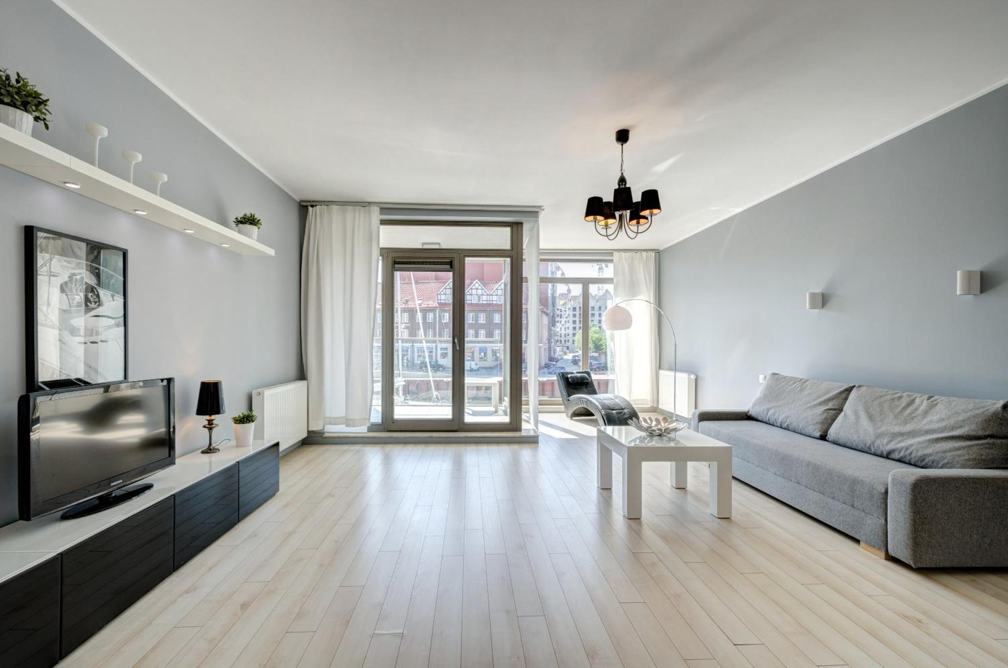 Modern Dom & House In With Pool And Gym Gdansk