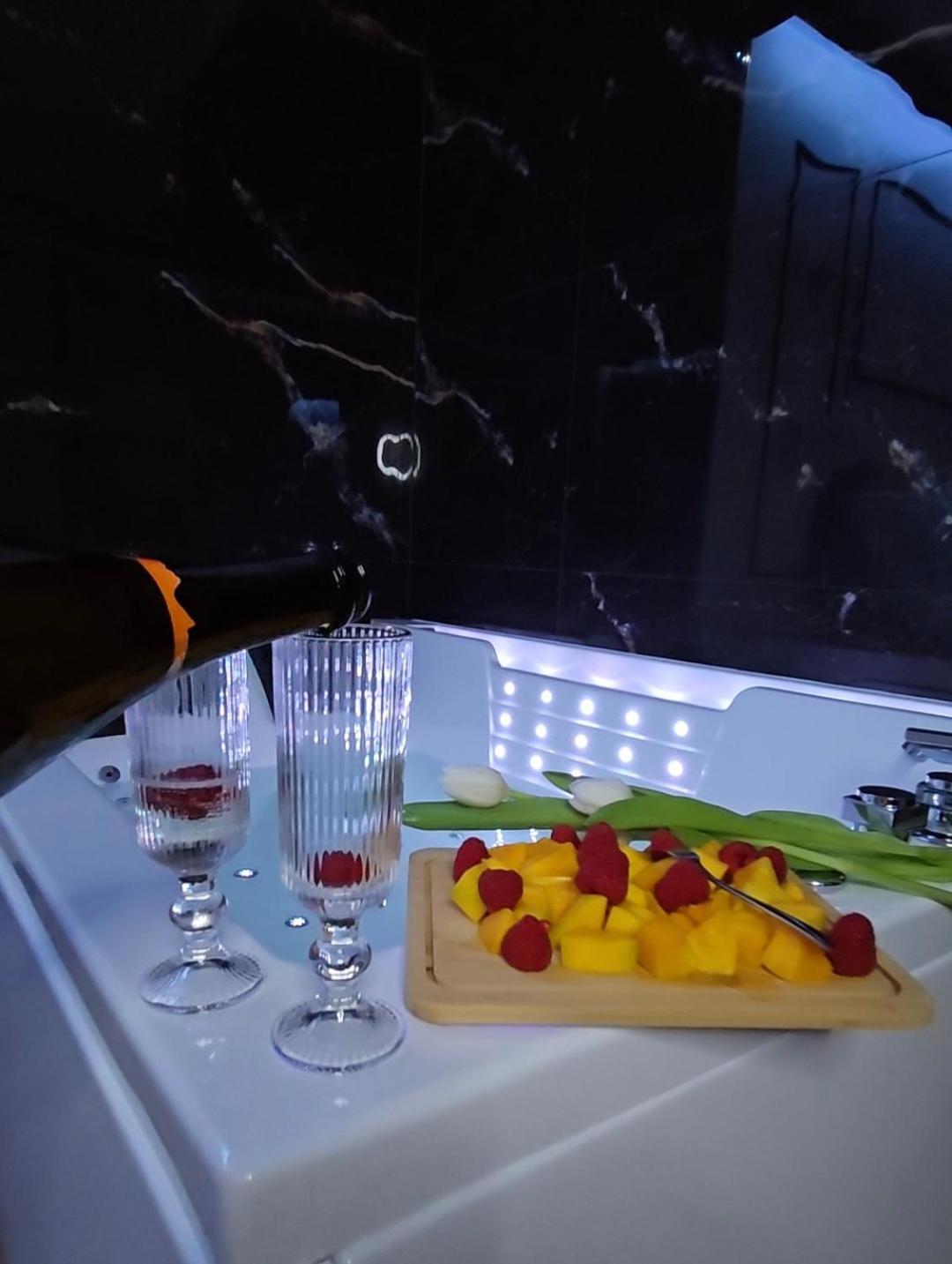 Motlava Romantic Loft Aparthotel Gdańsk