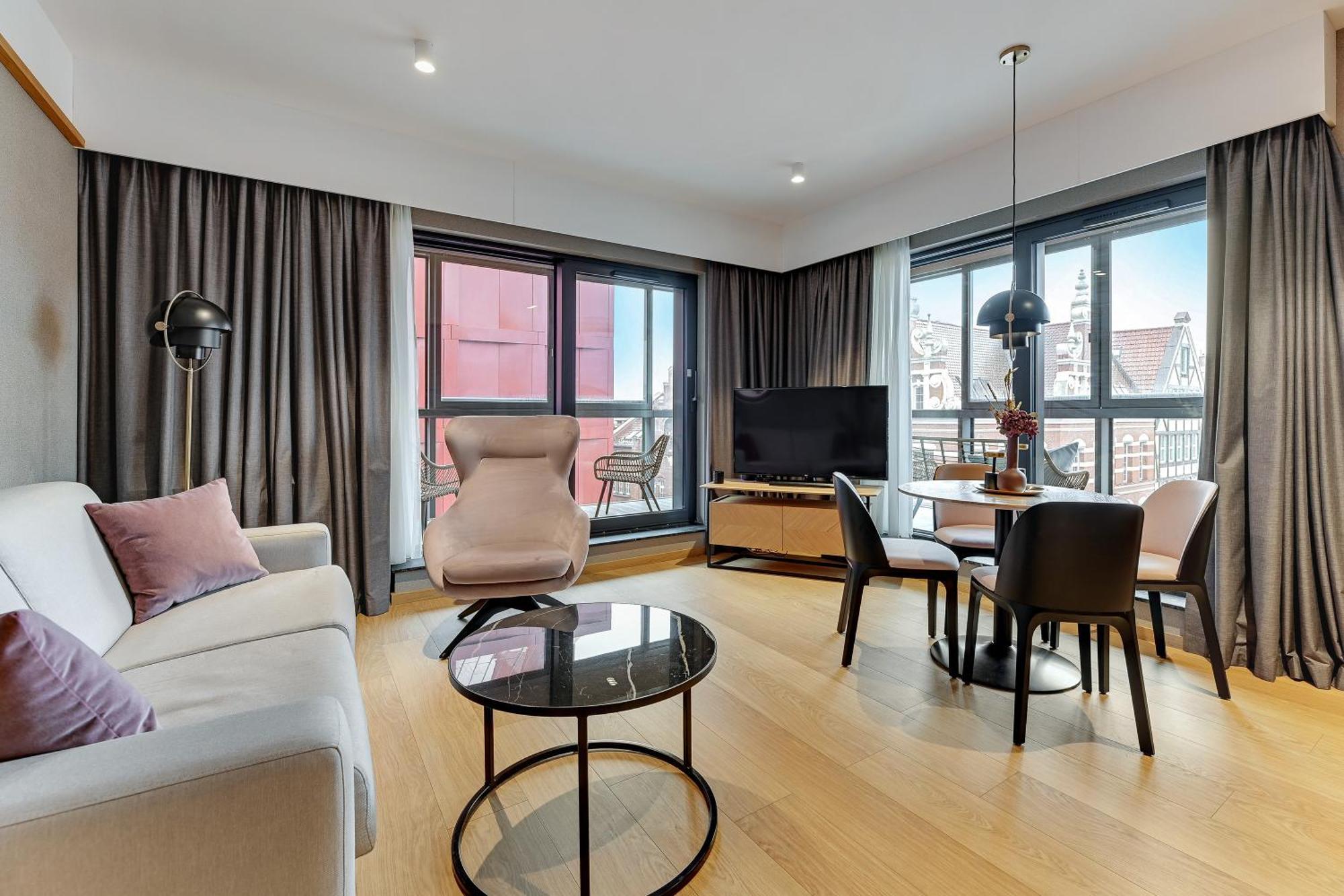 Leilighet Deo Plaza Premium Suites, Riverside & Radisson By Downtown