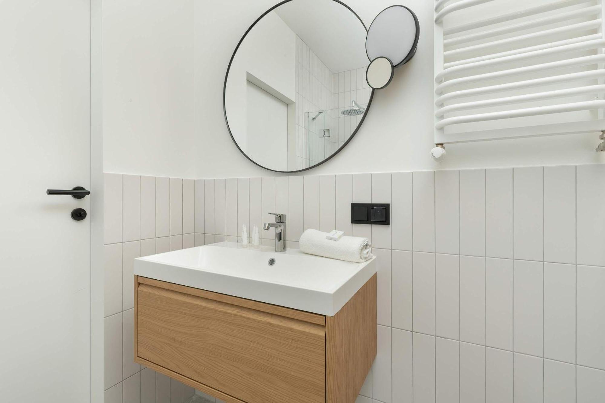 Apartment Modern & Bright With Garden By Rent Like Gdansk