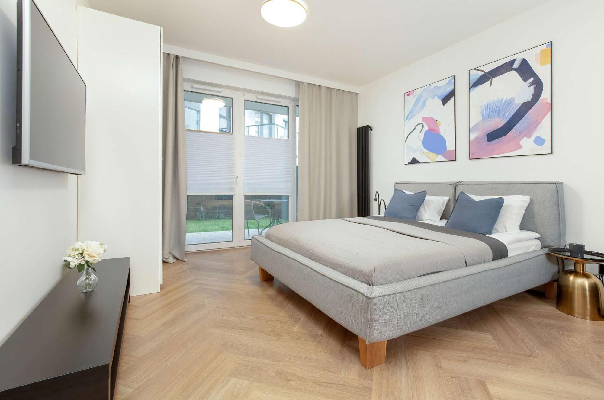 Apartment Modern & Bright With Garden By Rent Like Gdansk