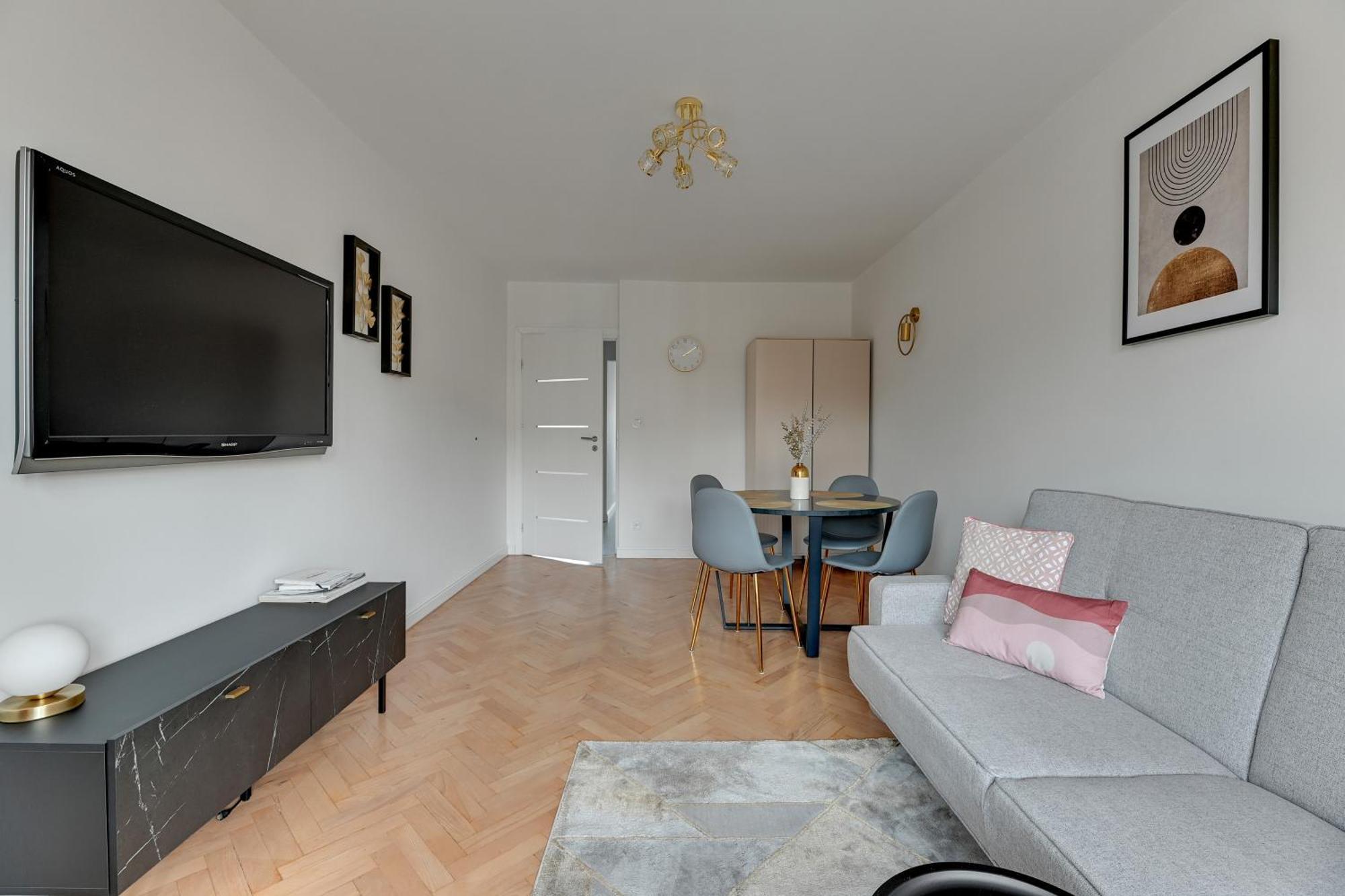 Dlugie Ogrody By Downtown Apartment